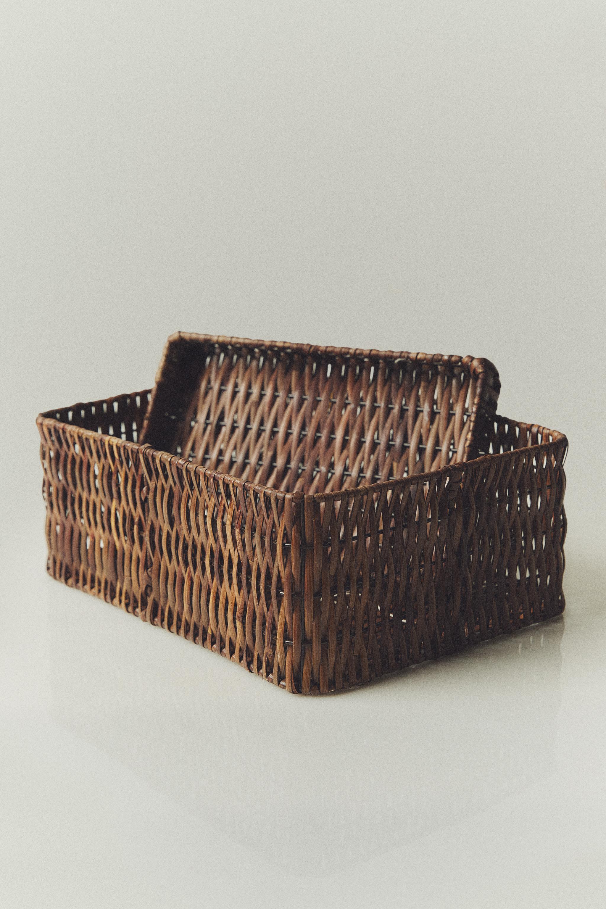 RECTANGULAR BASKETS