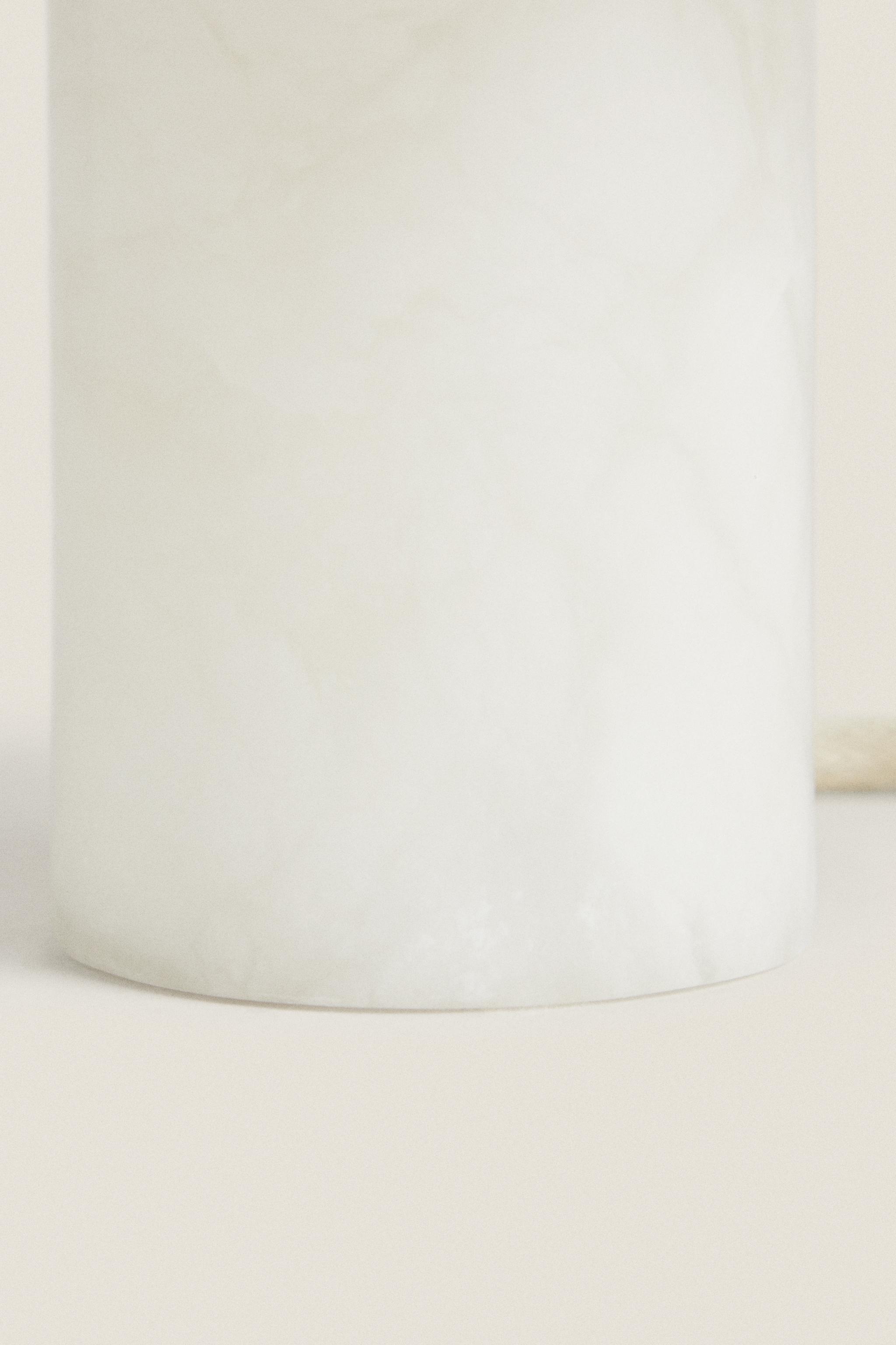 SMALL ALABASTER TABLE LAMP