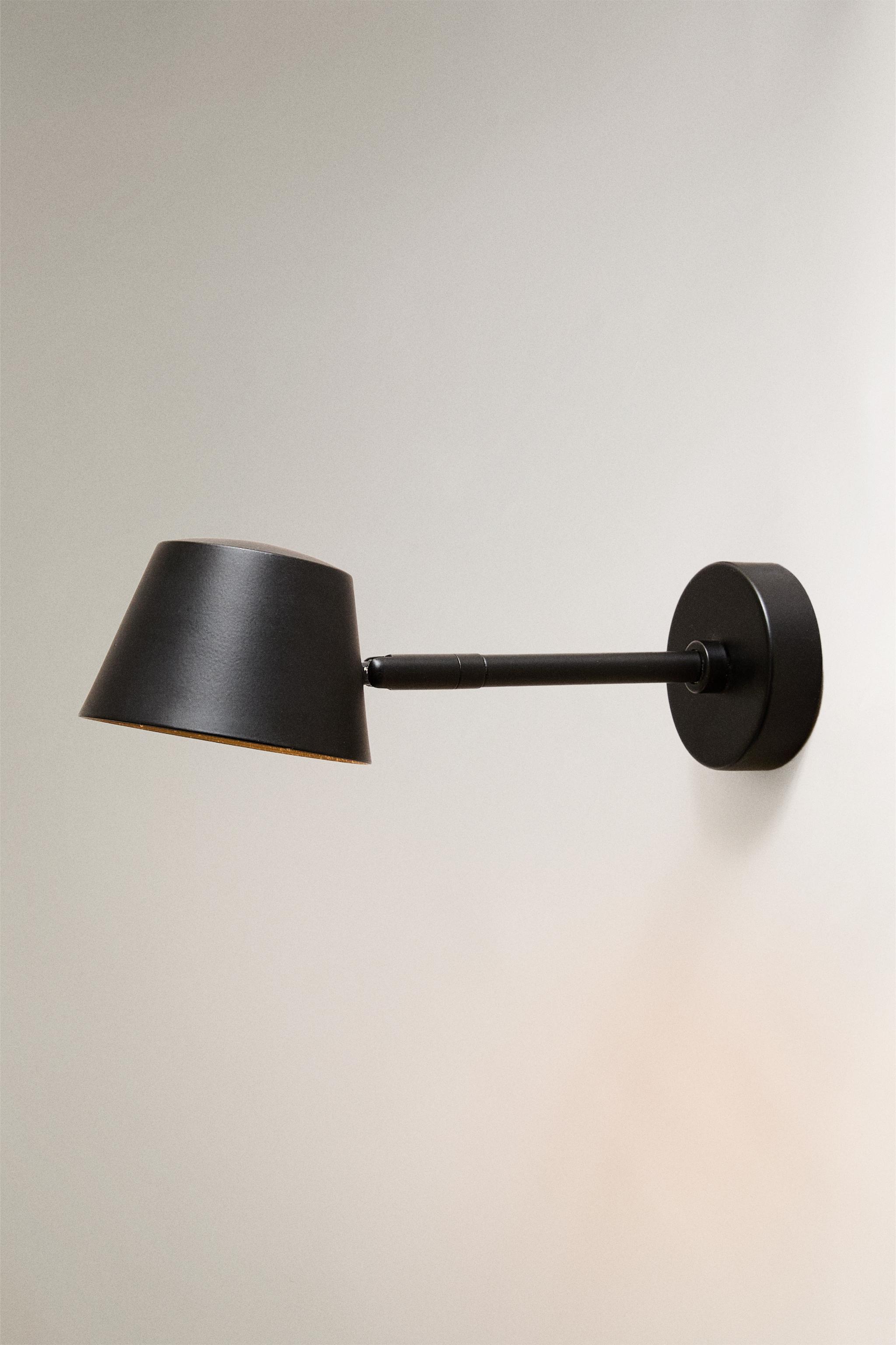 LAMP | IRON WALL SCONCE