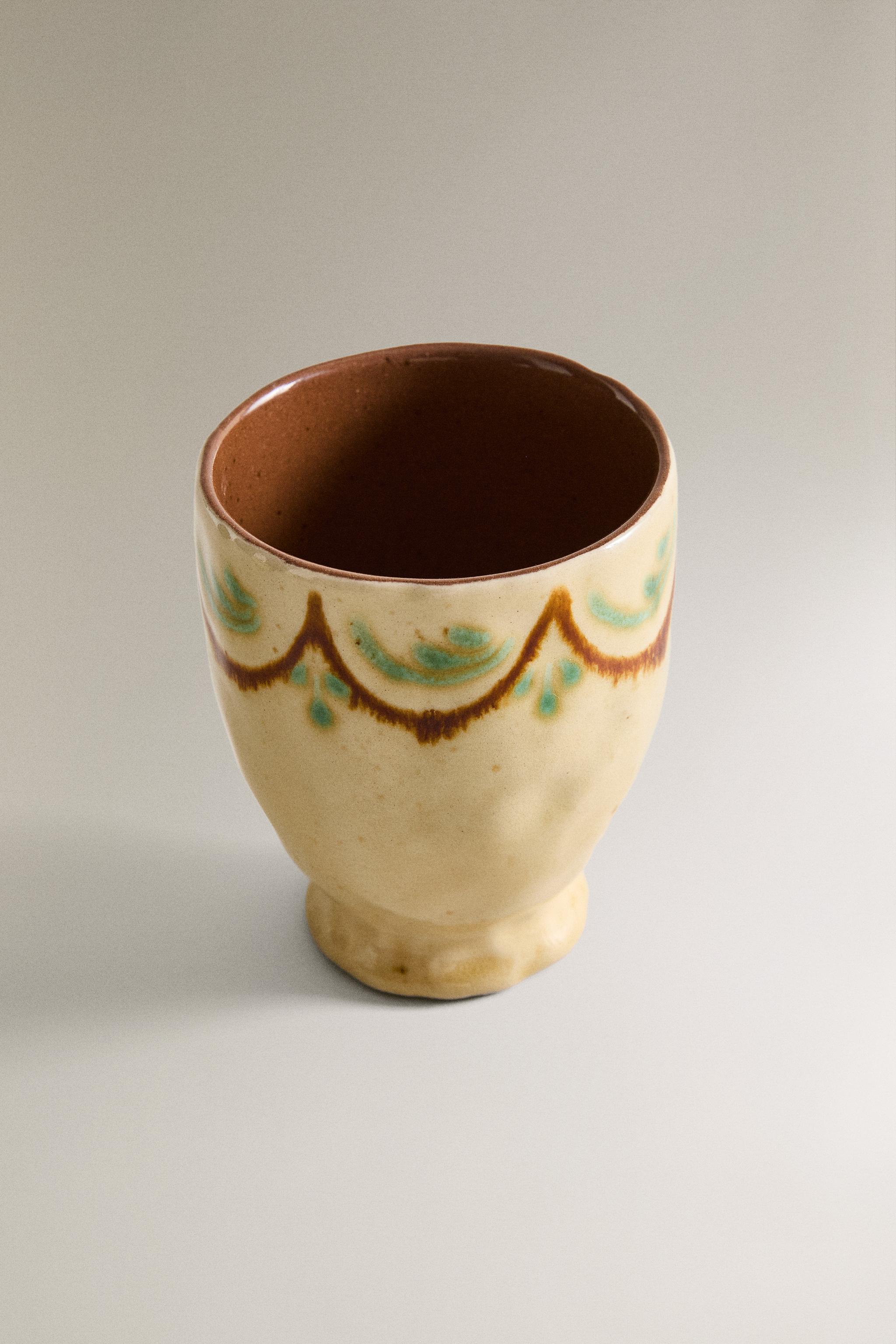 PAINTED CERAMIC TOOTHBRUSH HOLDER