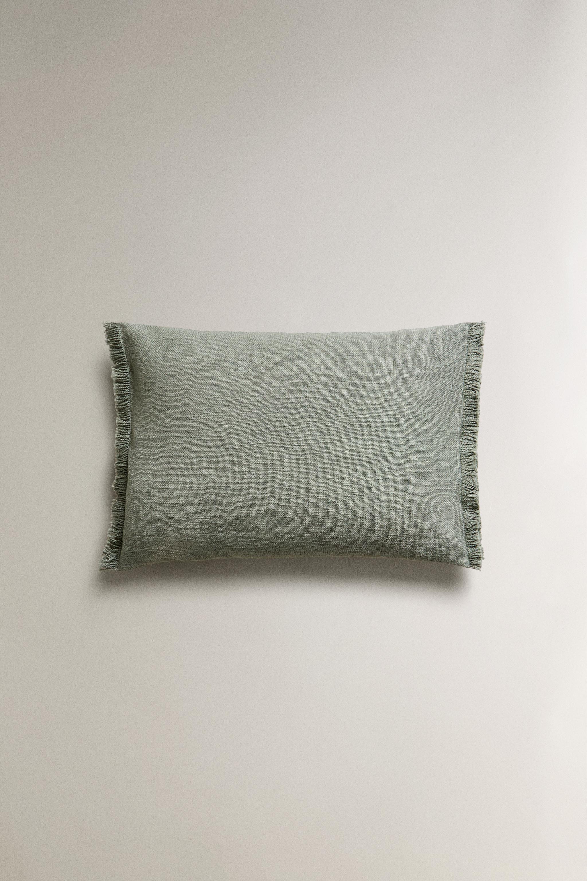 FRINGED THROW PILLOW COVER