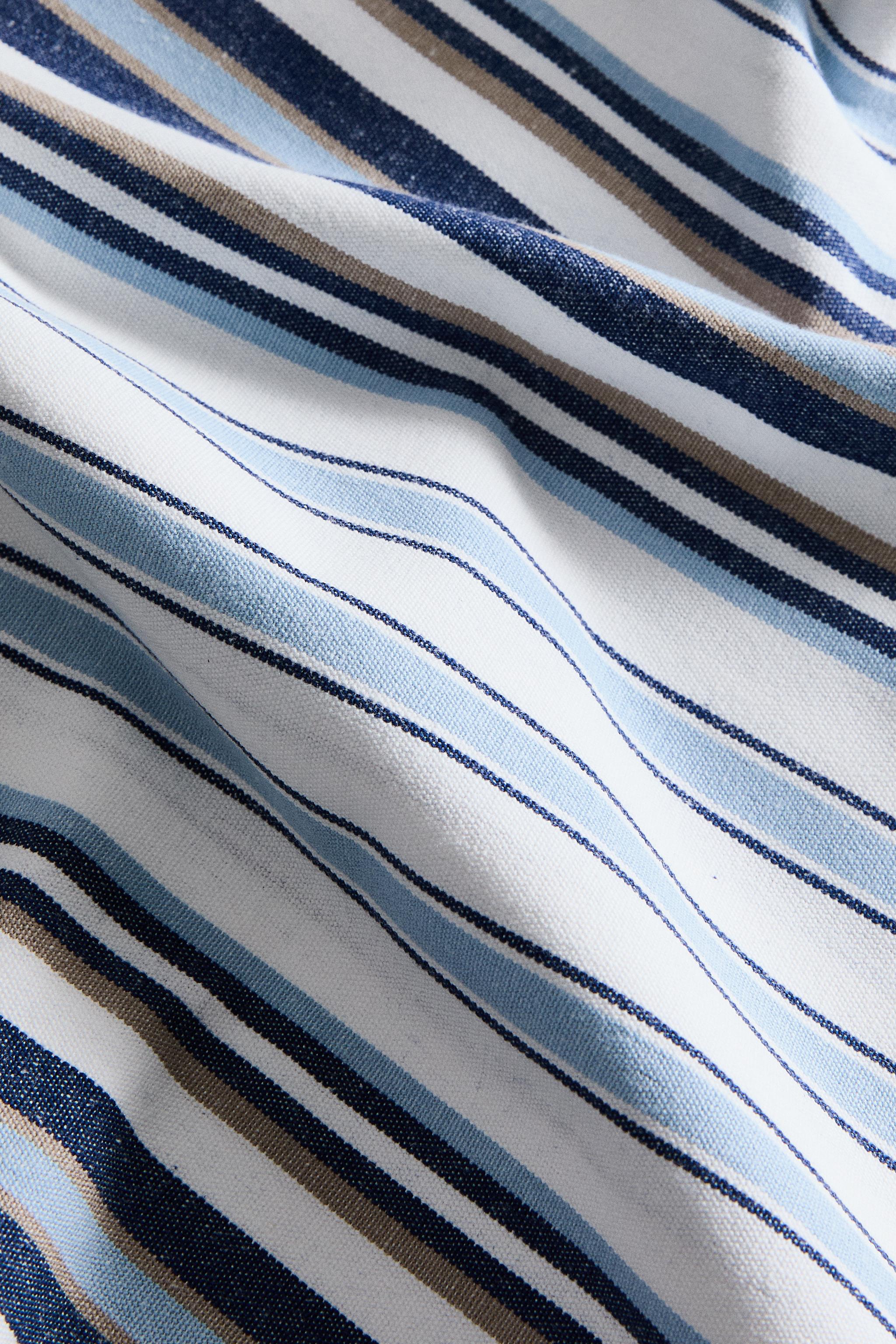 STRIPED TABLE RUNNER