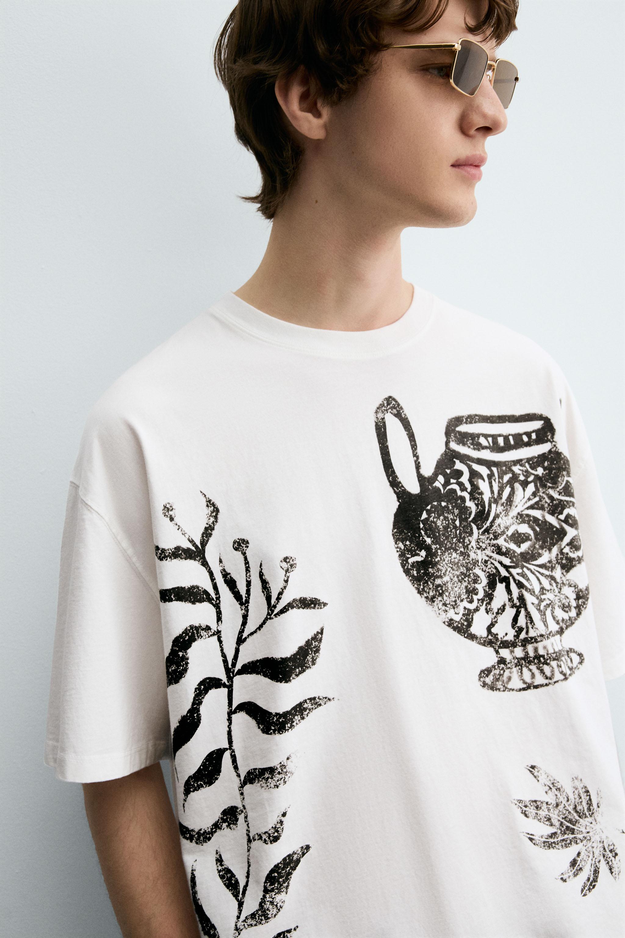 CONTRAST PRINT T-SHIRT