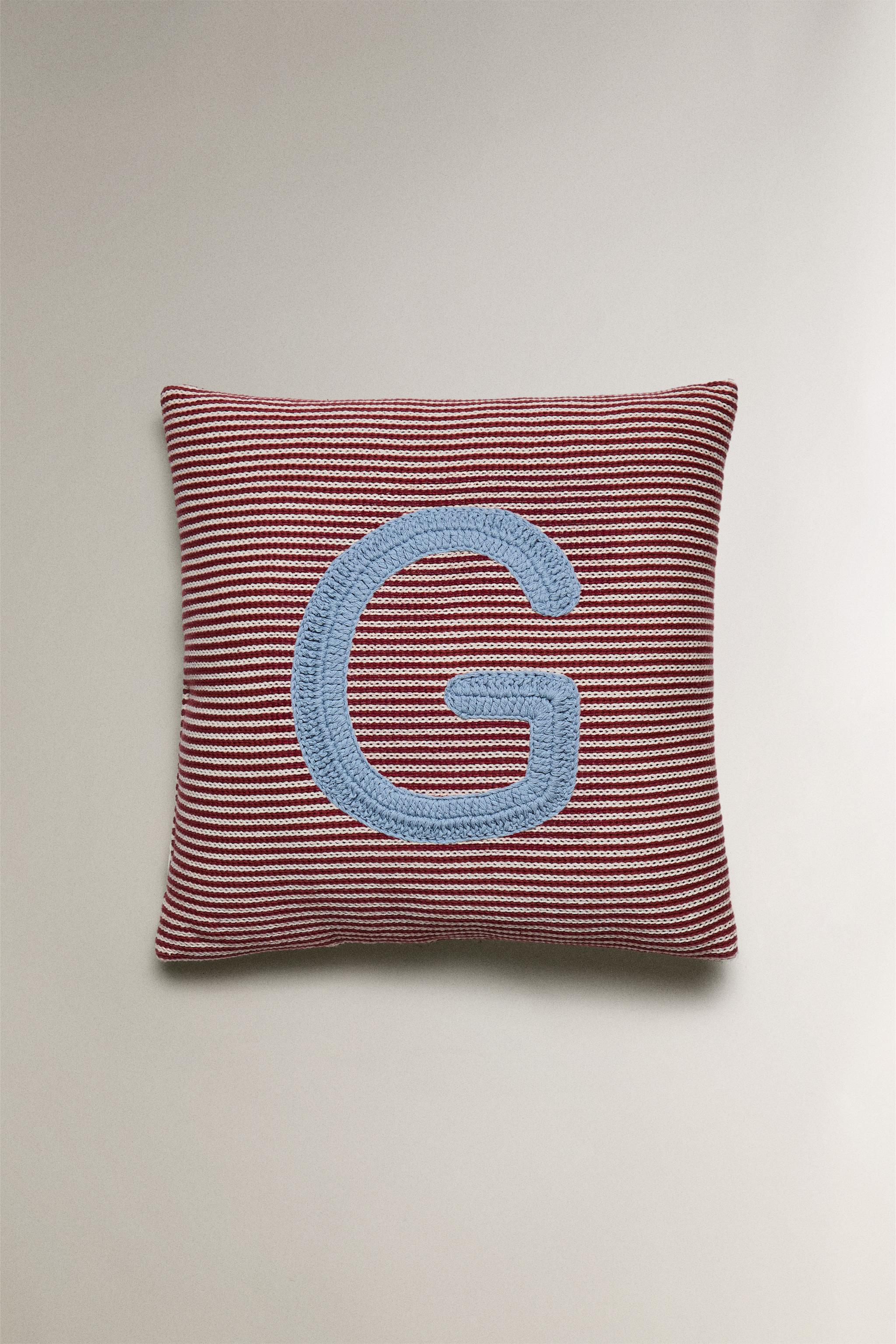 CHILDREN'S EMBROIDERED LETTER G THROW PILLOW