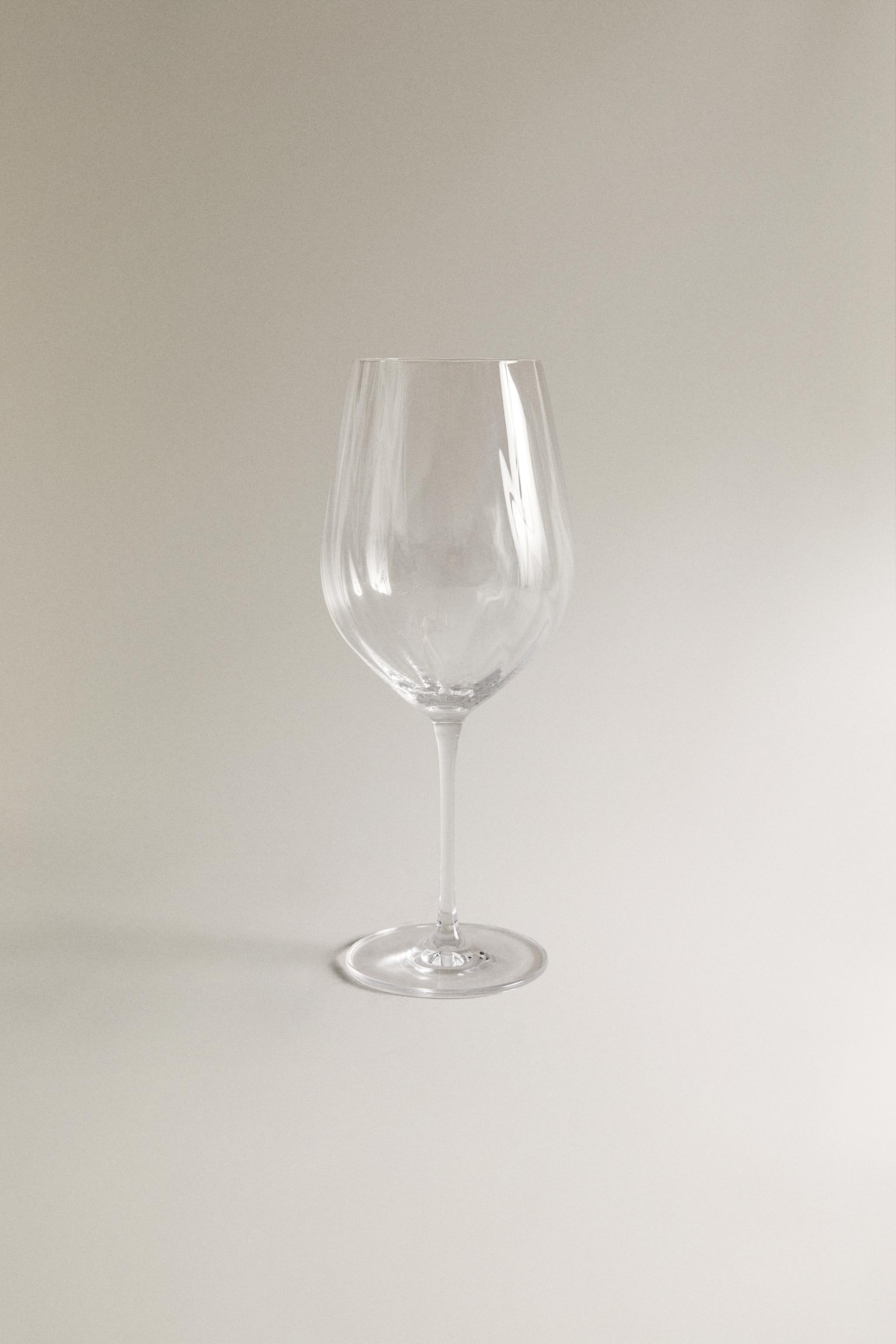 TEXTURED CRYSTALLINE WINE GLASS