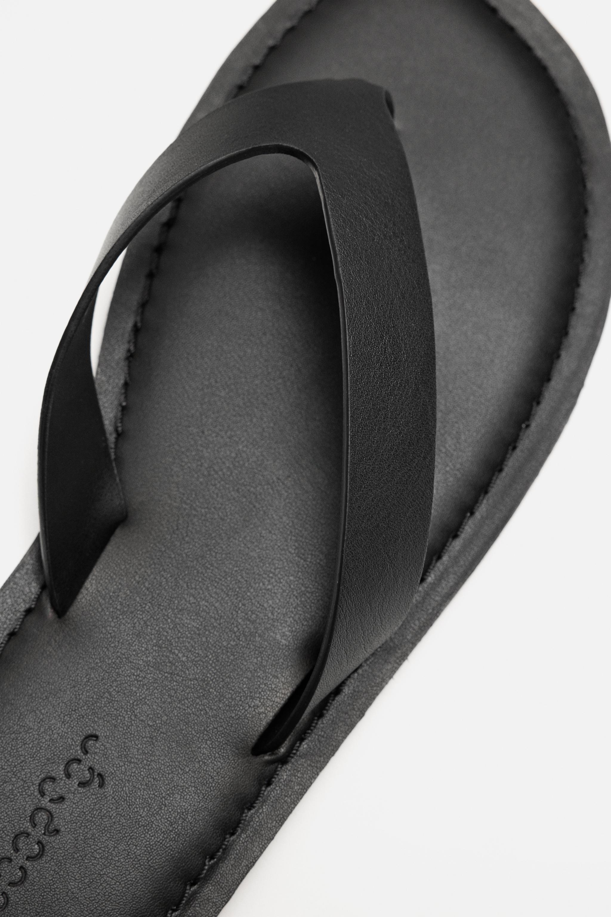 STRAPPY LEATHER SANDALS