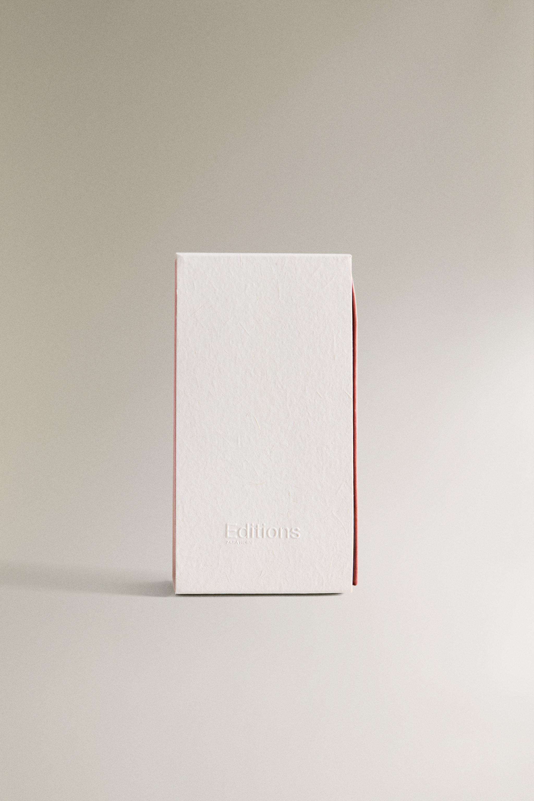 SET OF LONG STRIPED CANDLES (SET OF 3)