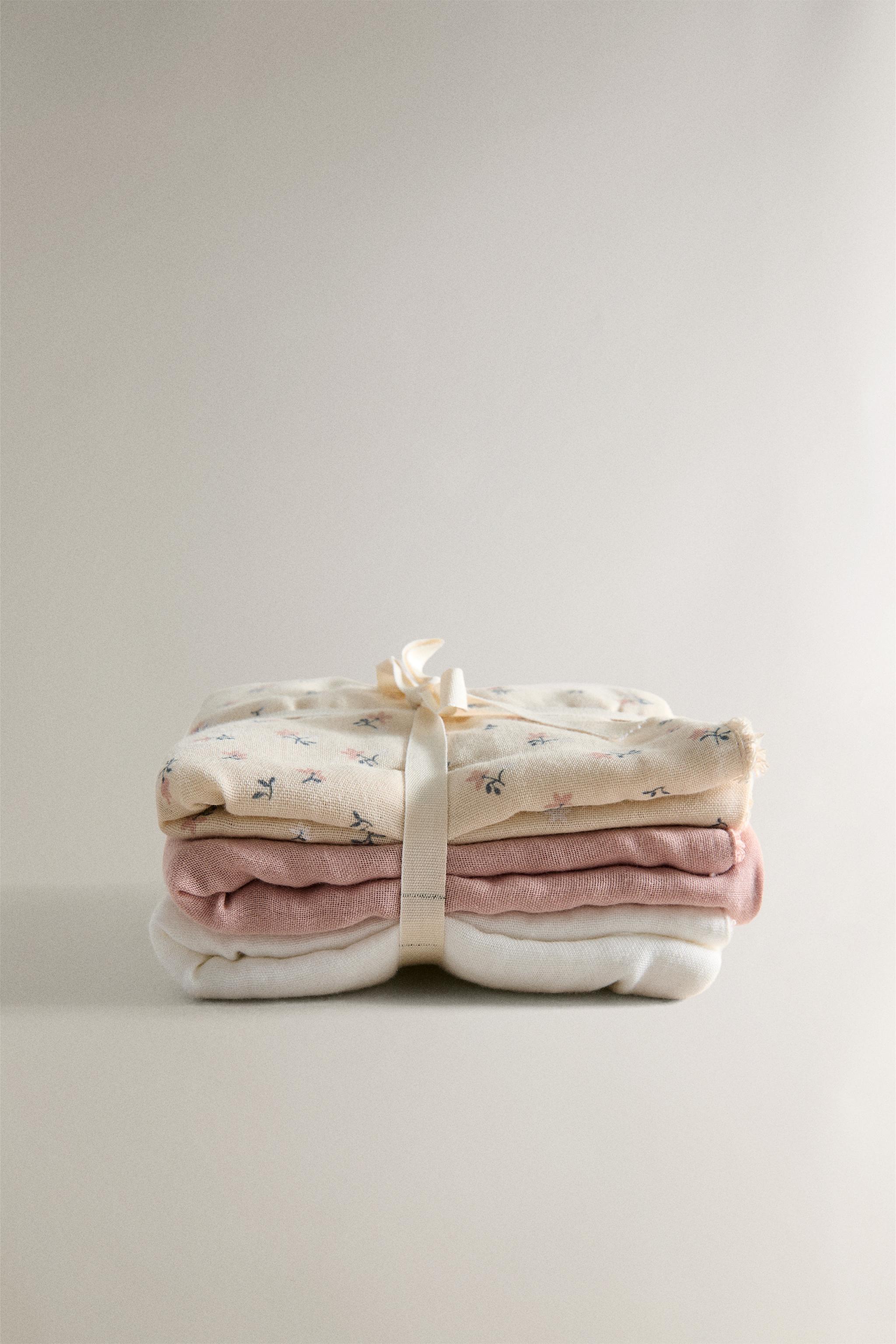 CHILDREN'S MINI TOWEL WITH TULIPS (SET OF 3)