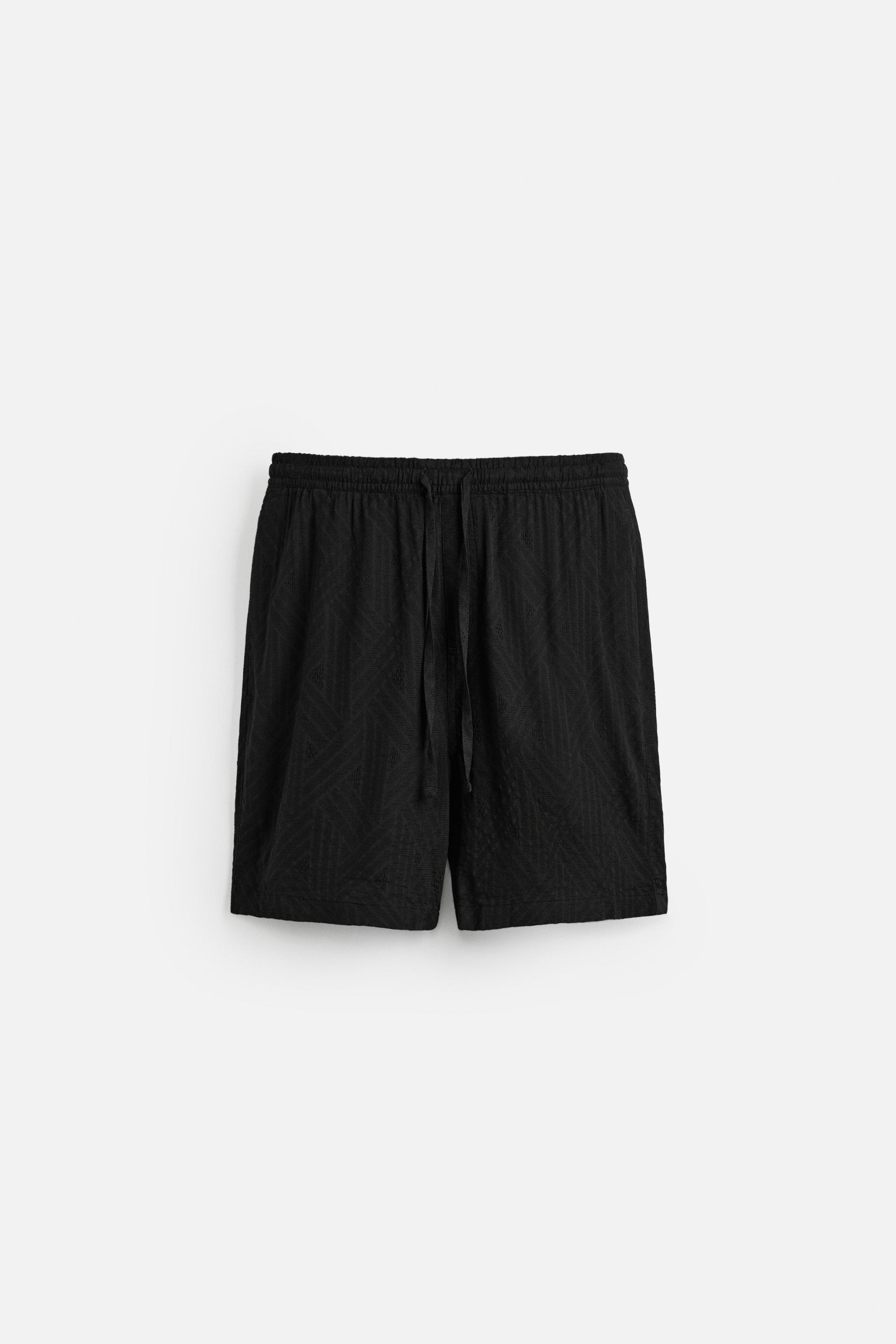 GEOMETRIC JACQUARD SHORTS