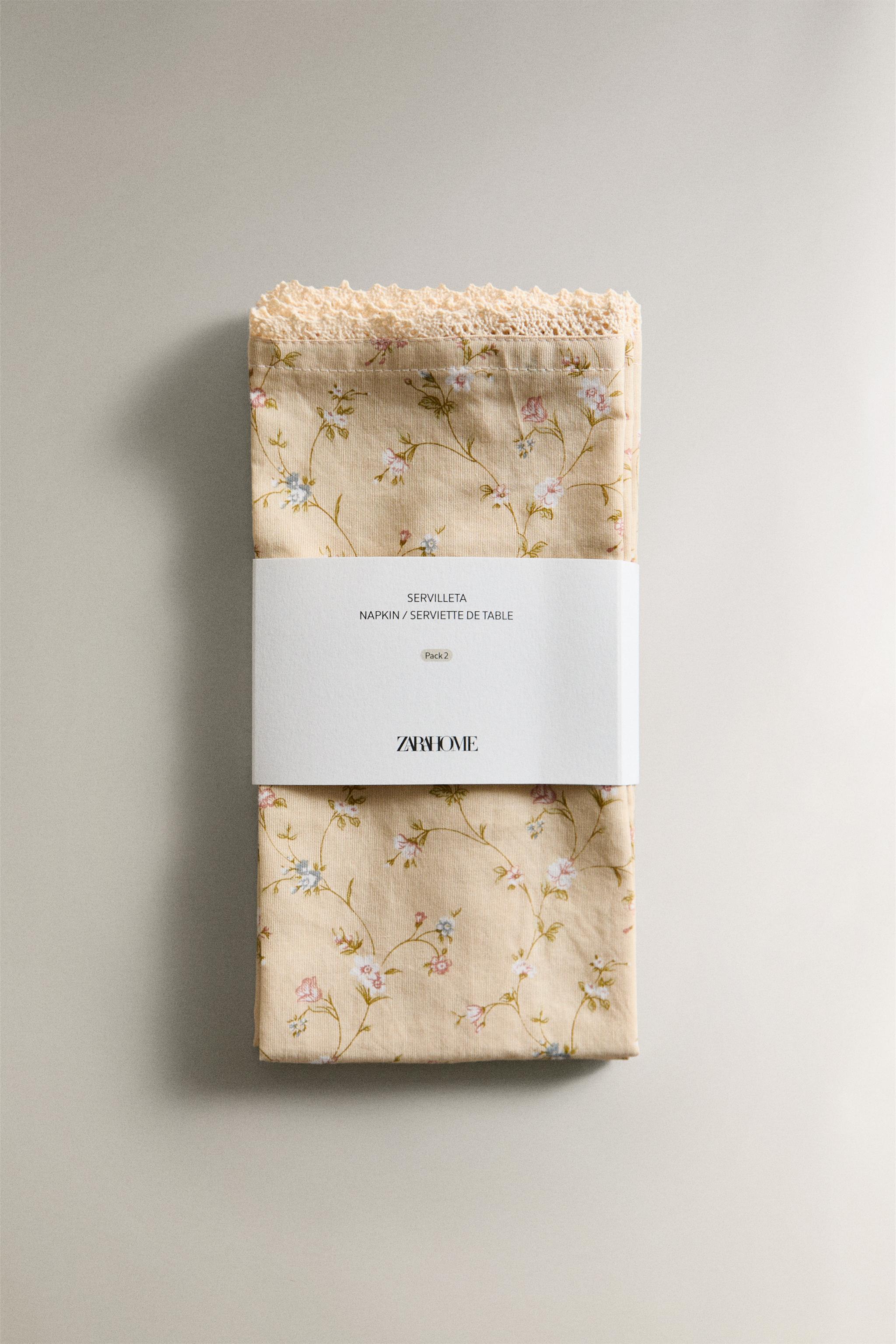 SET OF FLORAL COTTON NAPKINS (SET OF 2)