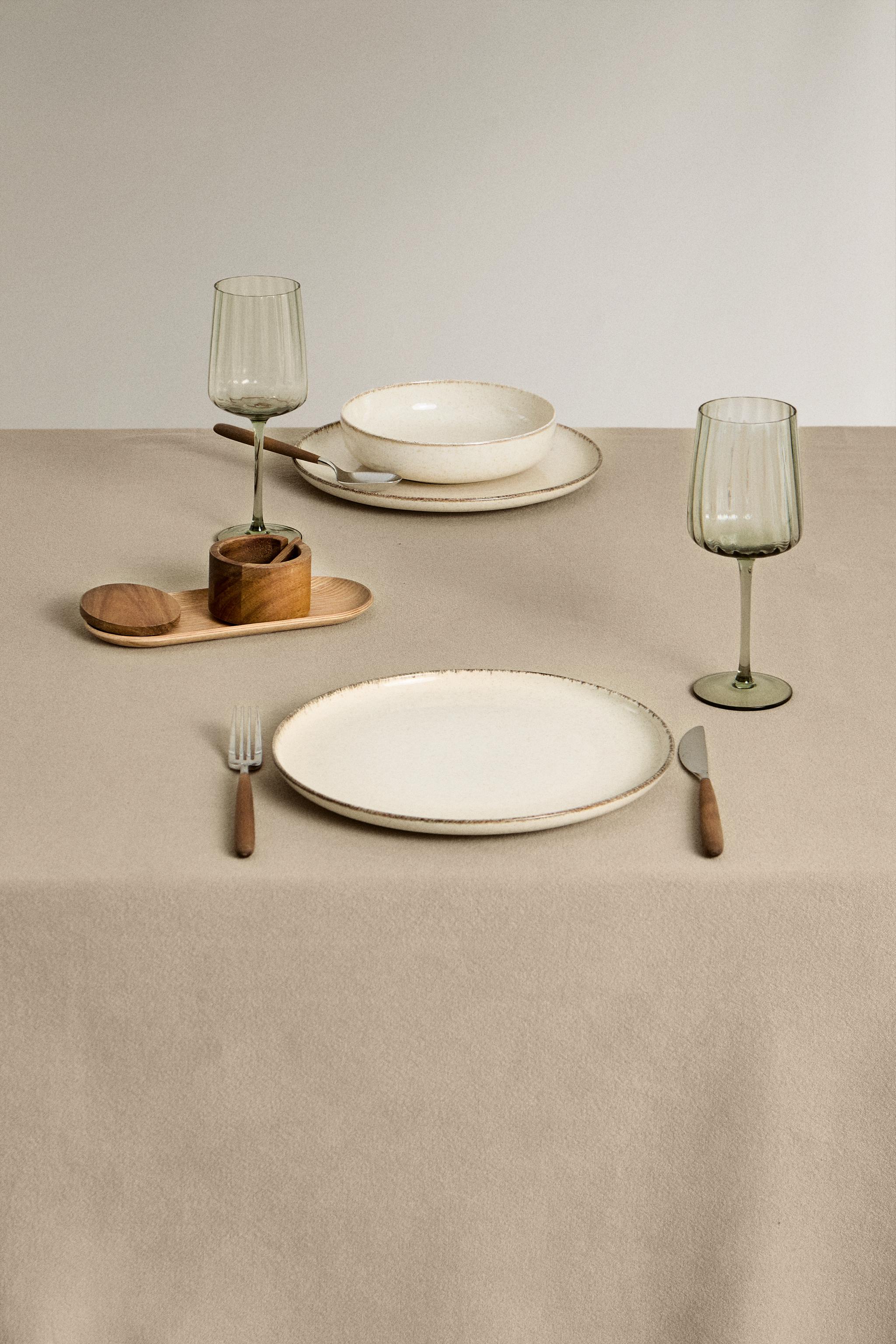 FADED-EFFECT COTTON TABLECLOTH