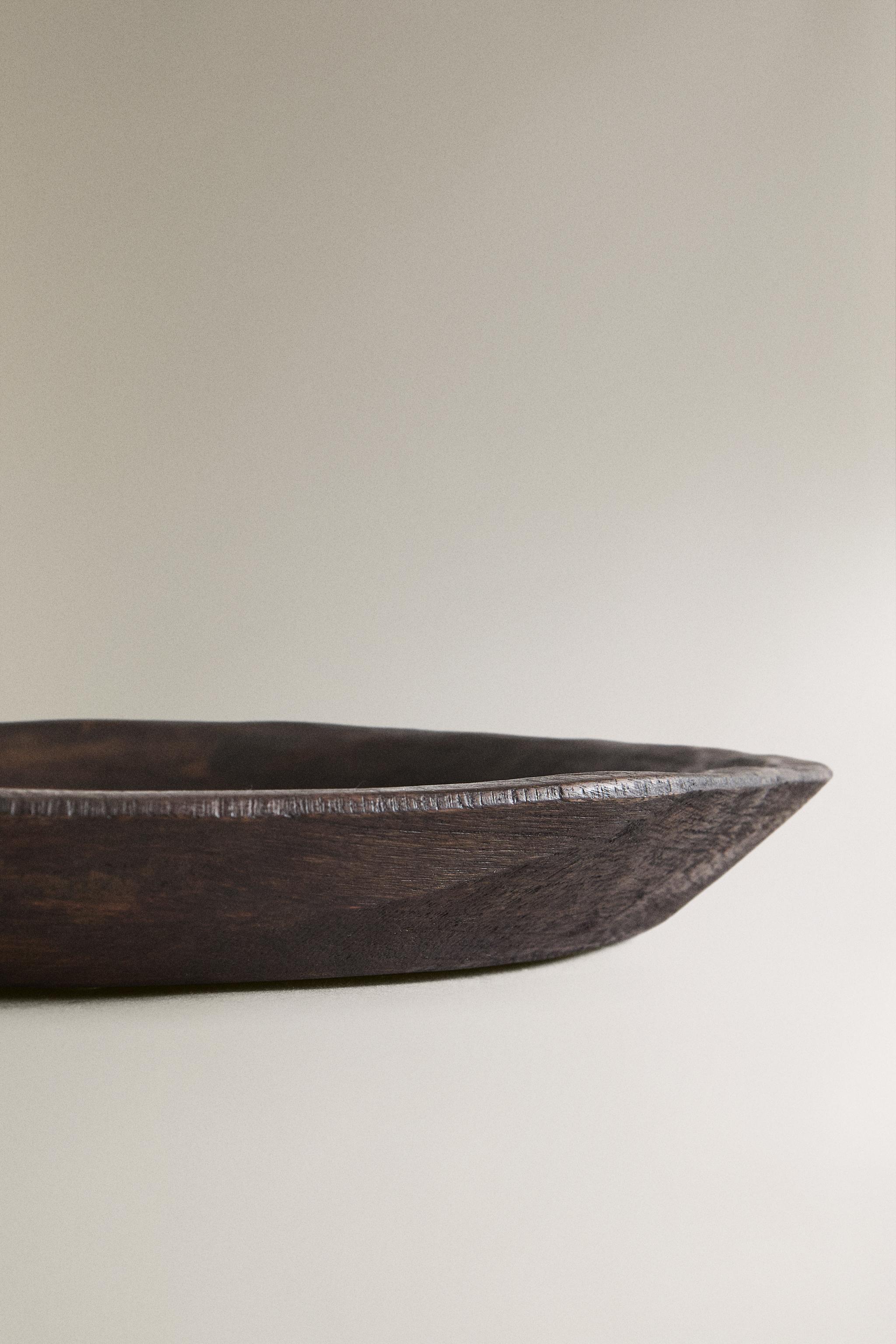 ROUND IRREGULAR TRAY
