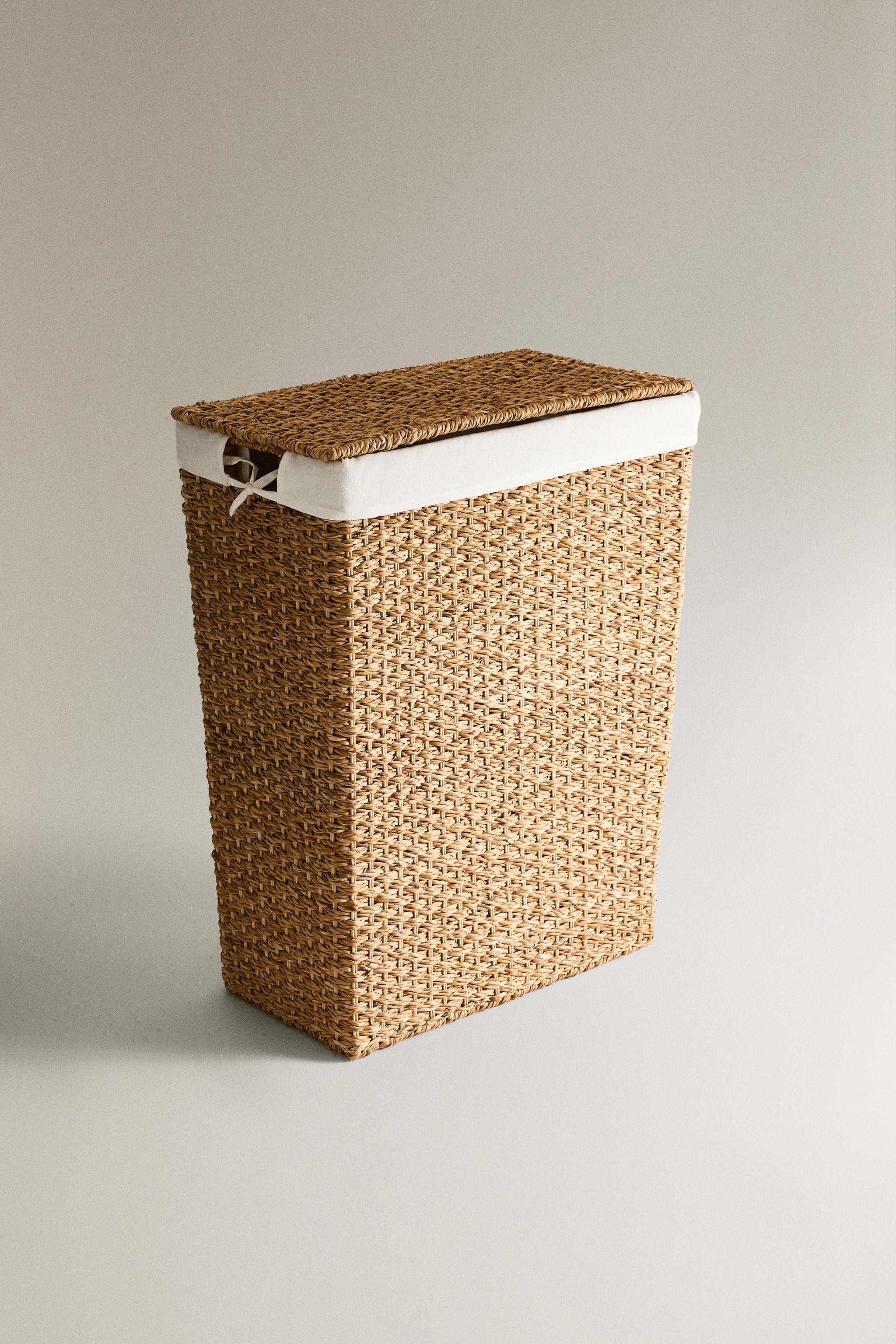 LAUNDRY HAMPER WITH FABRIC LINING