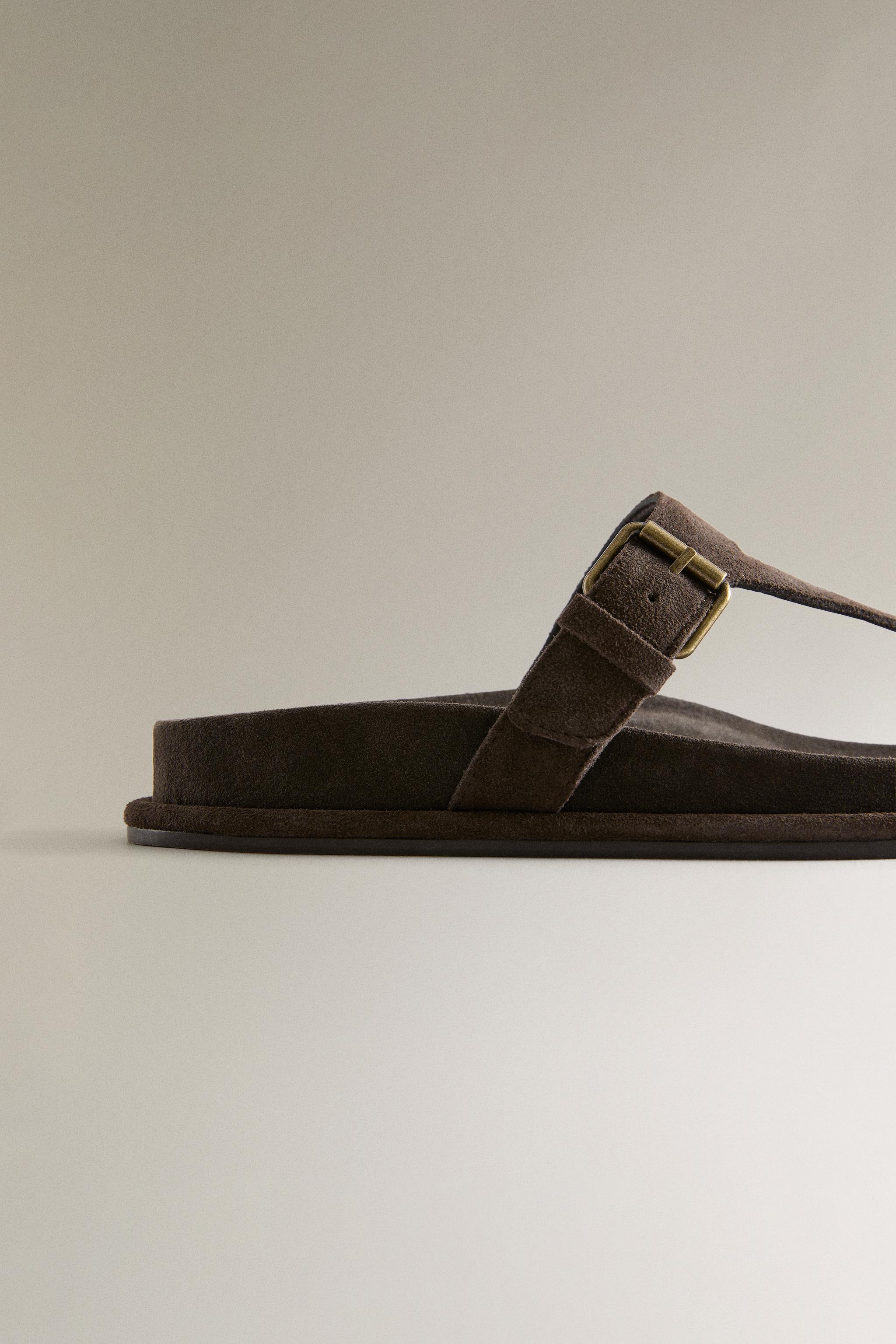 LEATHER SANDALS WITH ASYMMETRIC STRAP