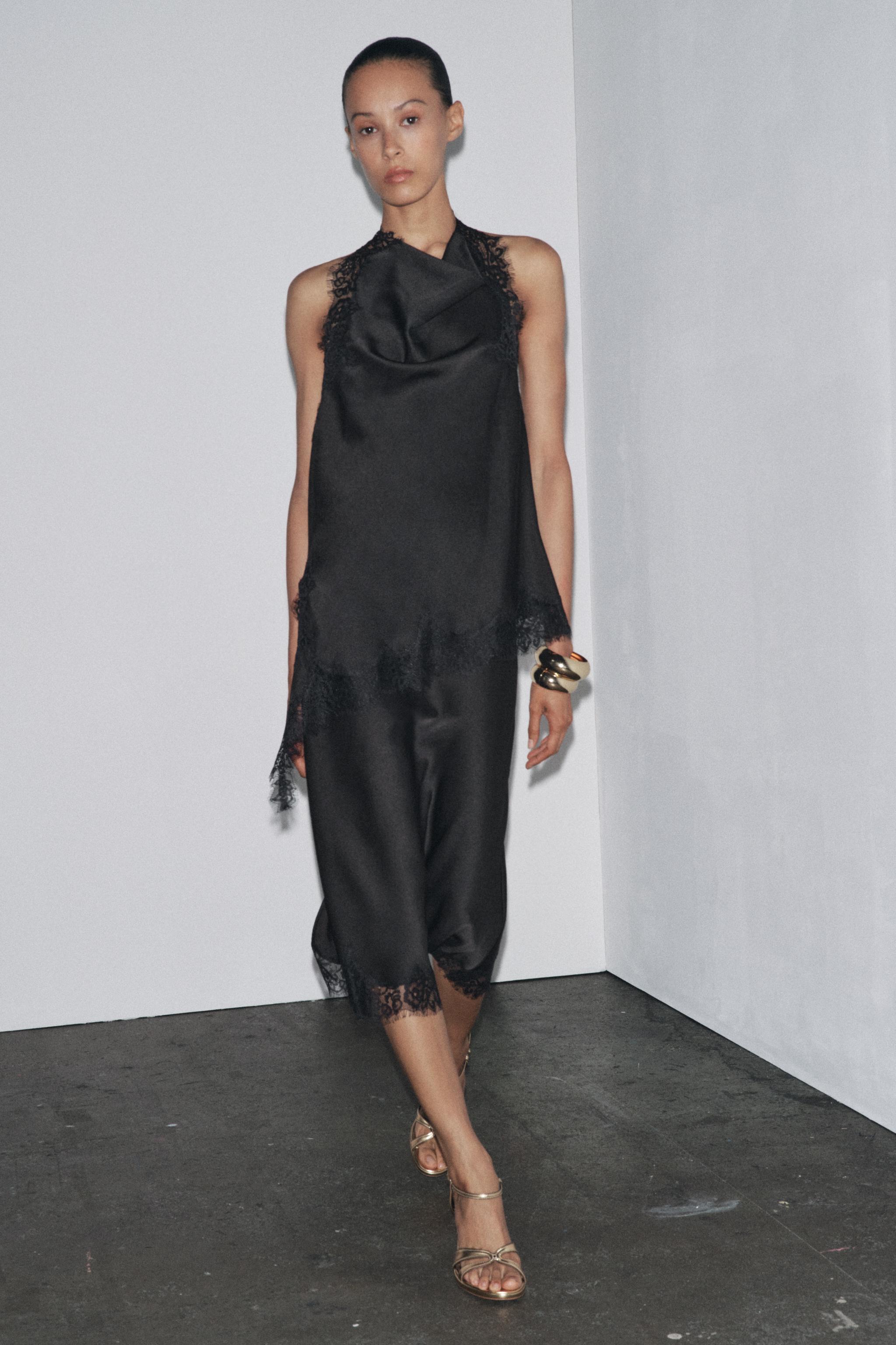 SATIN EFFECT LACE SKIRT ZW COLLECTION