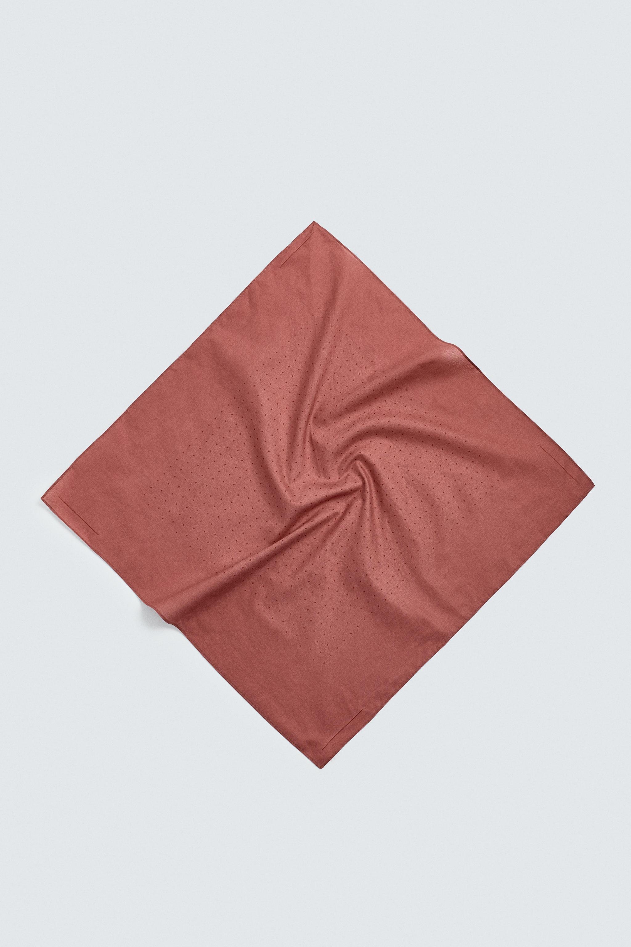 POLKA DOT PRINT BANDANA