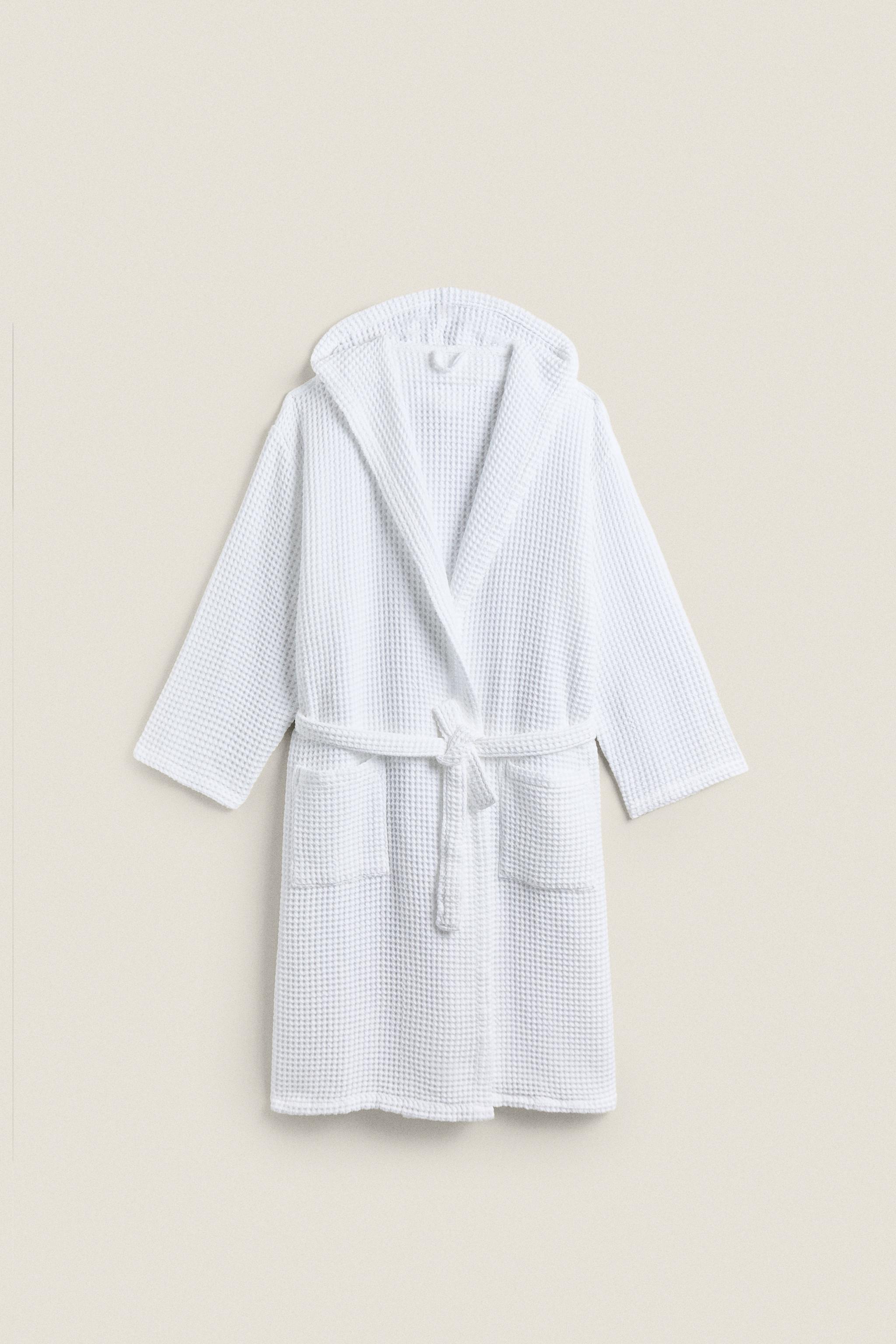COTTON WAFFLE-KNIT BATHROBE