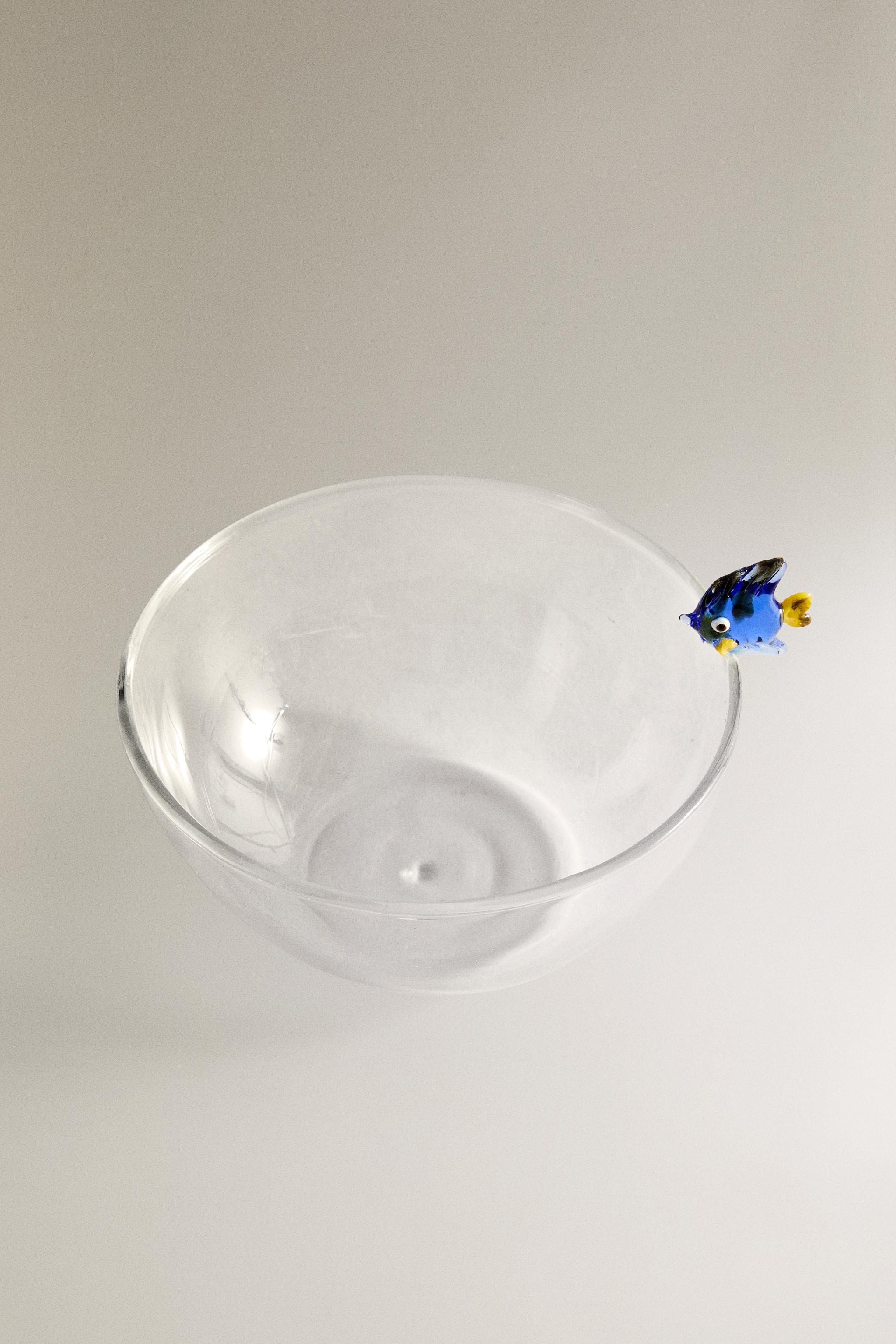 BOROSILICATE GLASS BOWL WITH A FISH