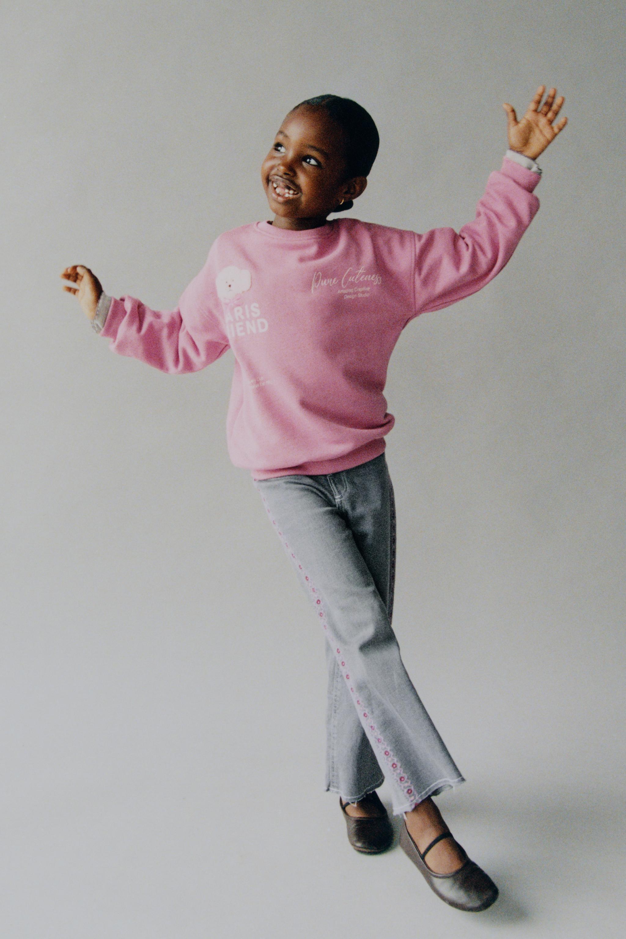 TERRY PATCH SWEATSHIRT