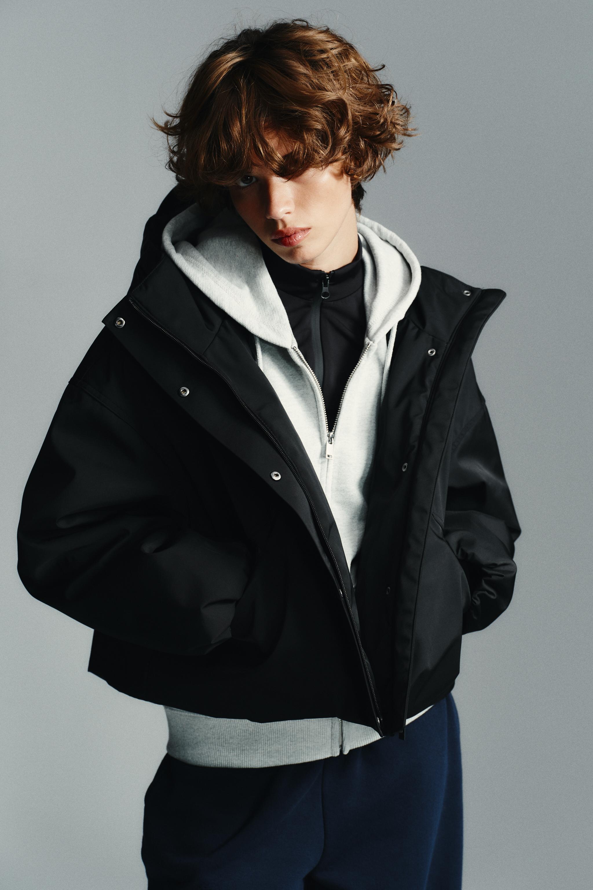 WATER REPELLENT WINDPROOF HOODIE JACKET