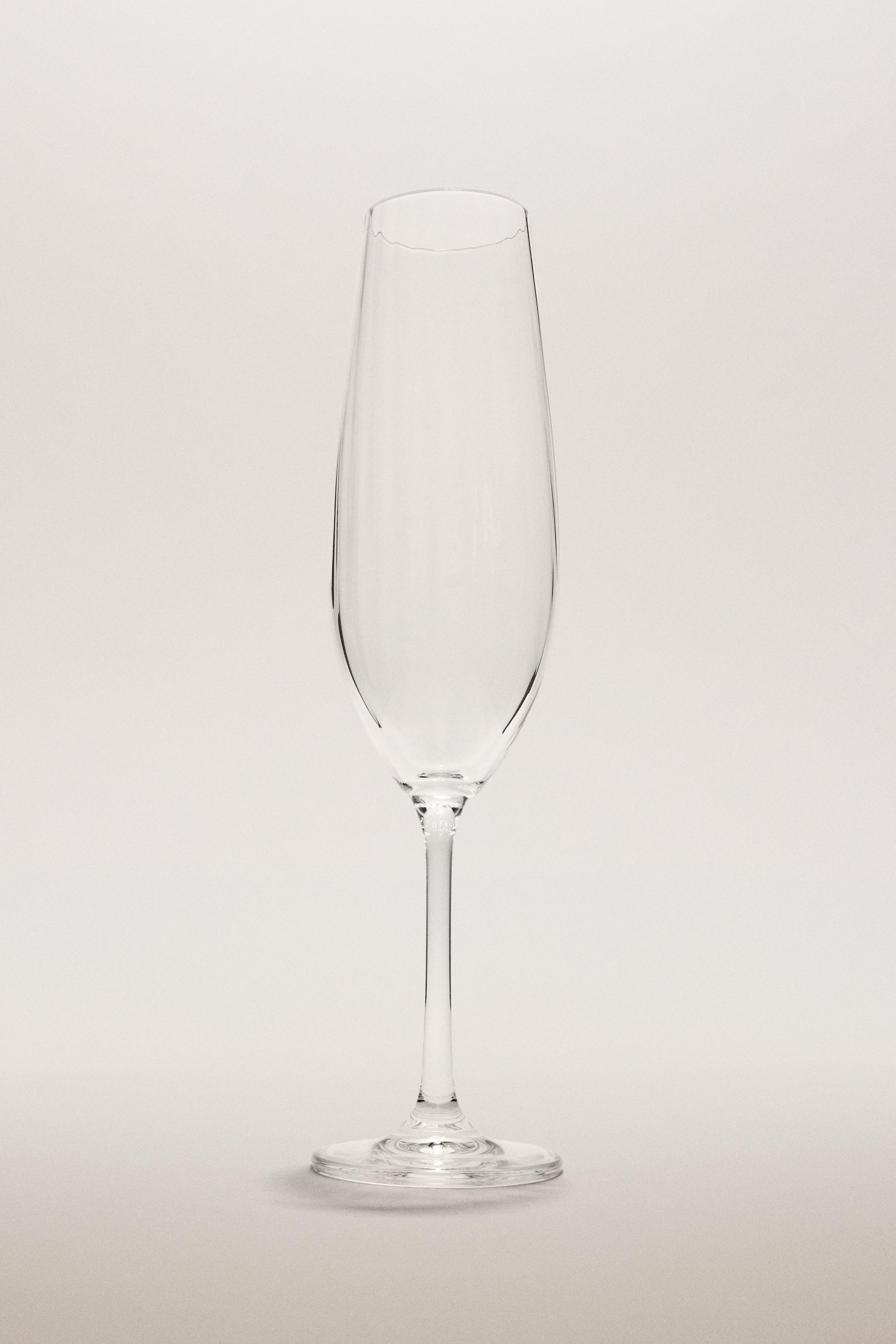 WAVY FLUTE GLASS