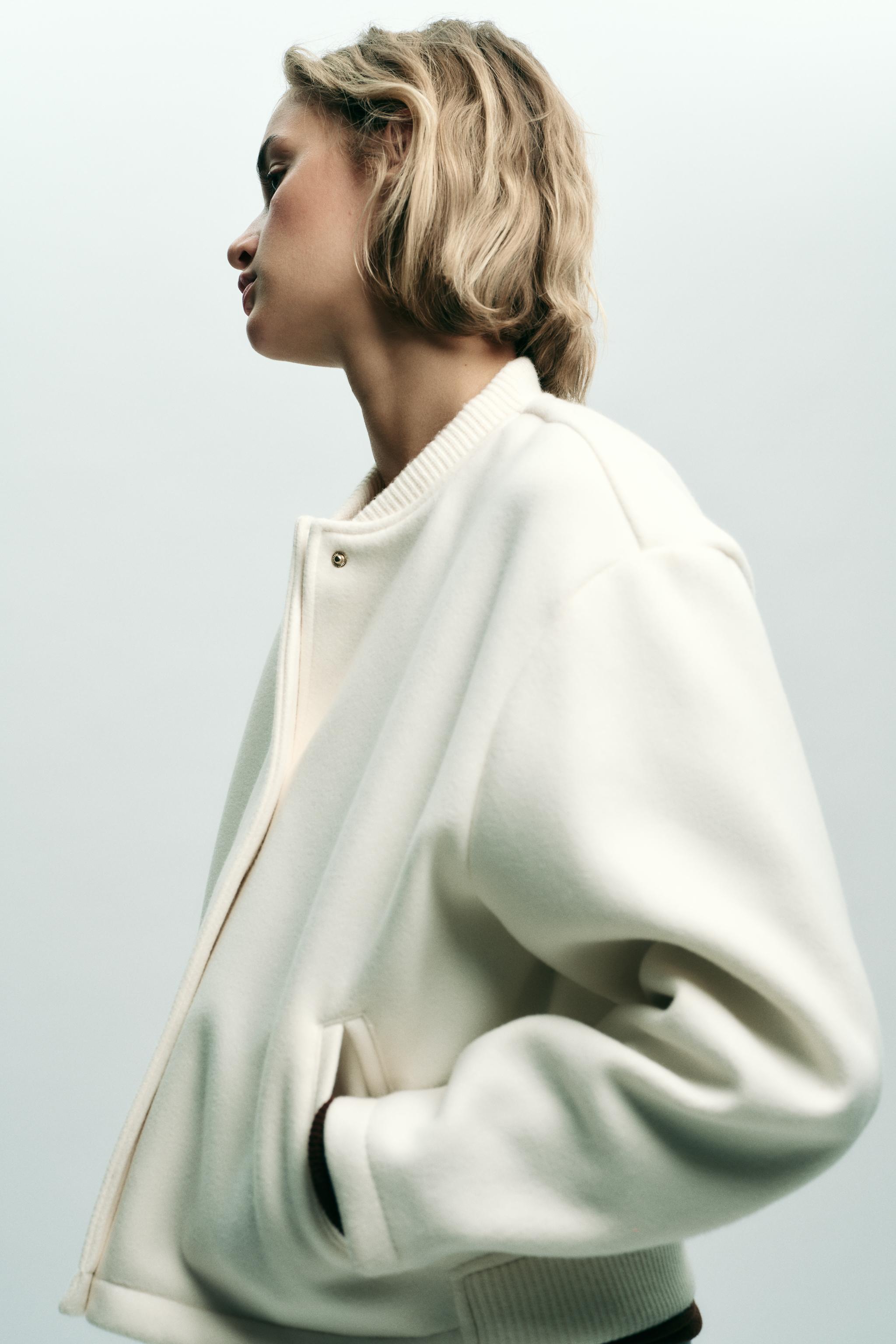 SOFT BOMBER JACKET WITH GOLDEN BUTTONS