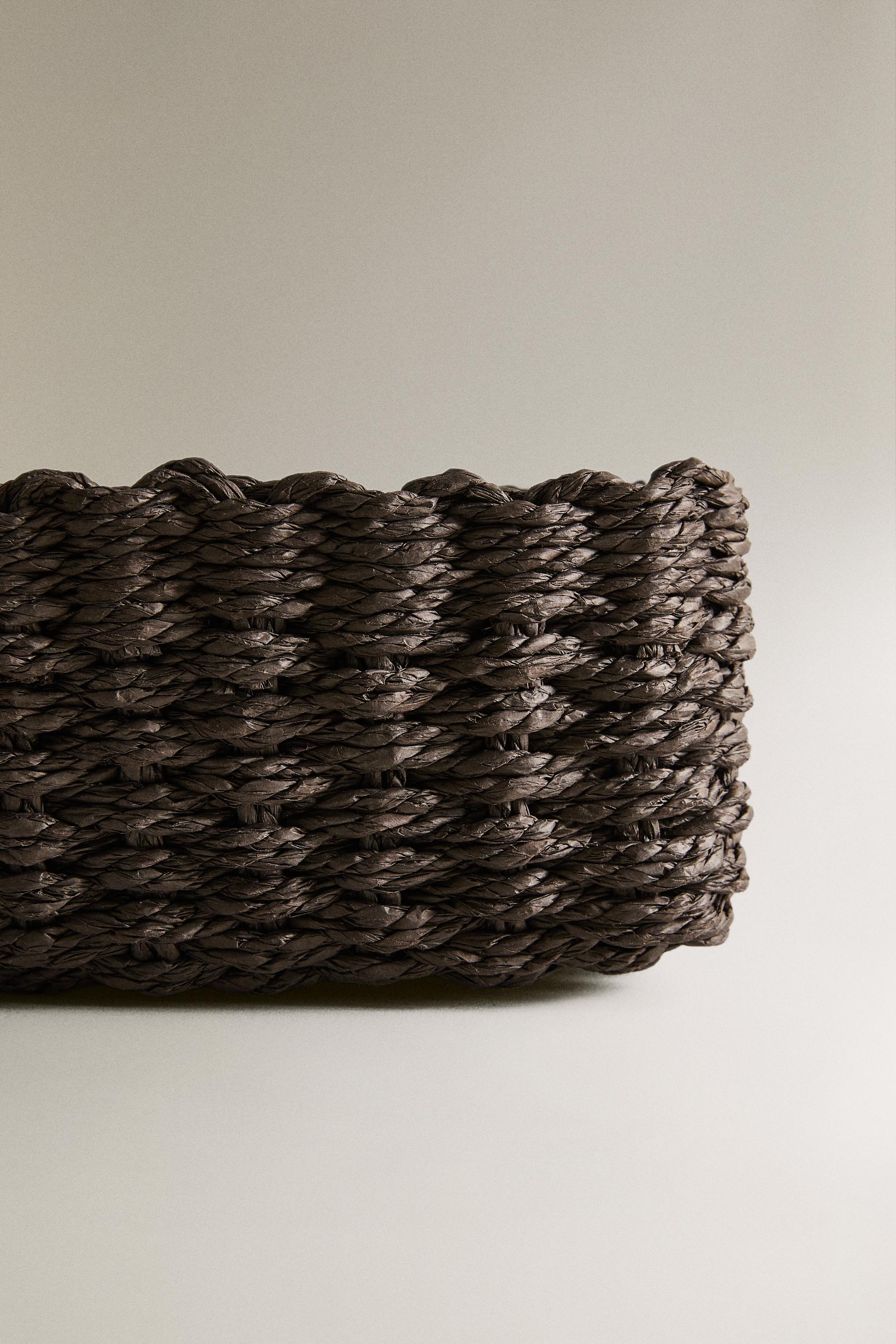 WOVEN PAPER BASKET