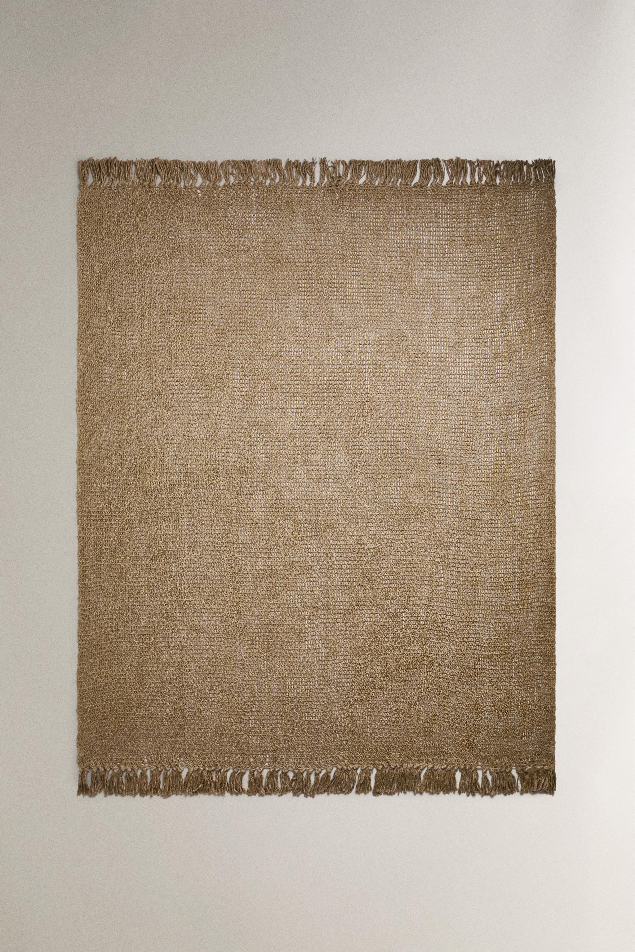 FRINGED LINEN BLANKET