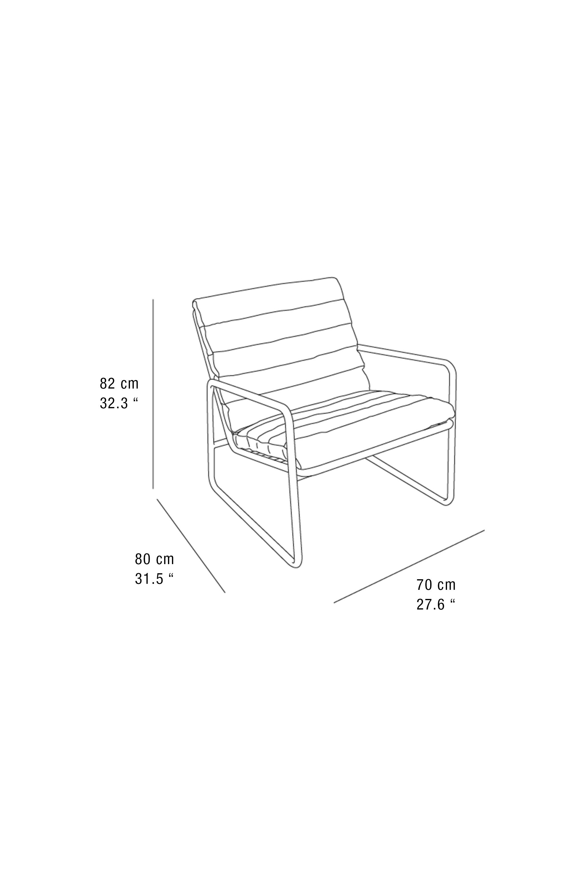 METAL AND LEATHER ACCENT CHAIR