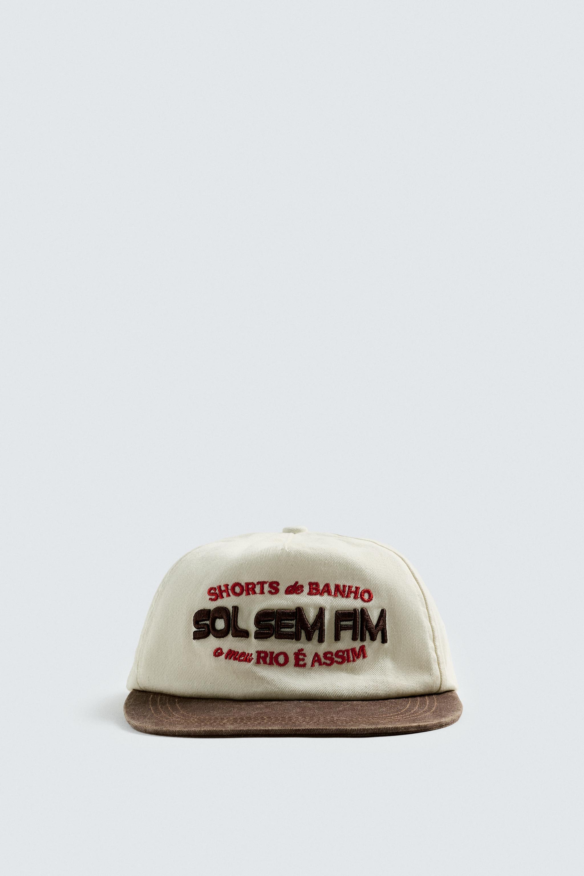 CONTRAST EMBROIDERY CAP