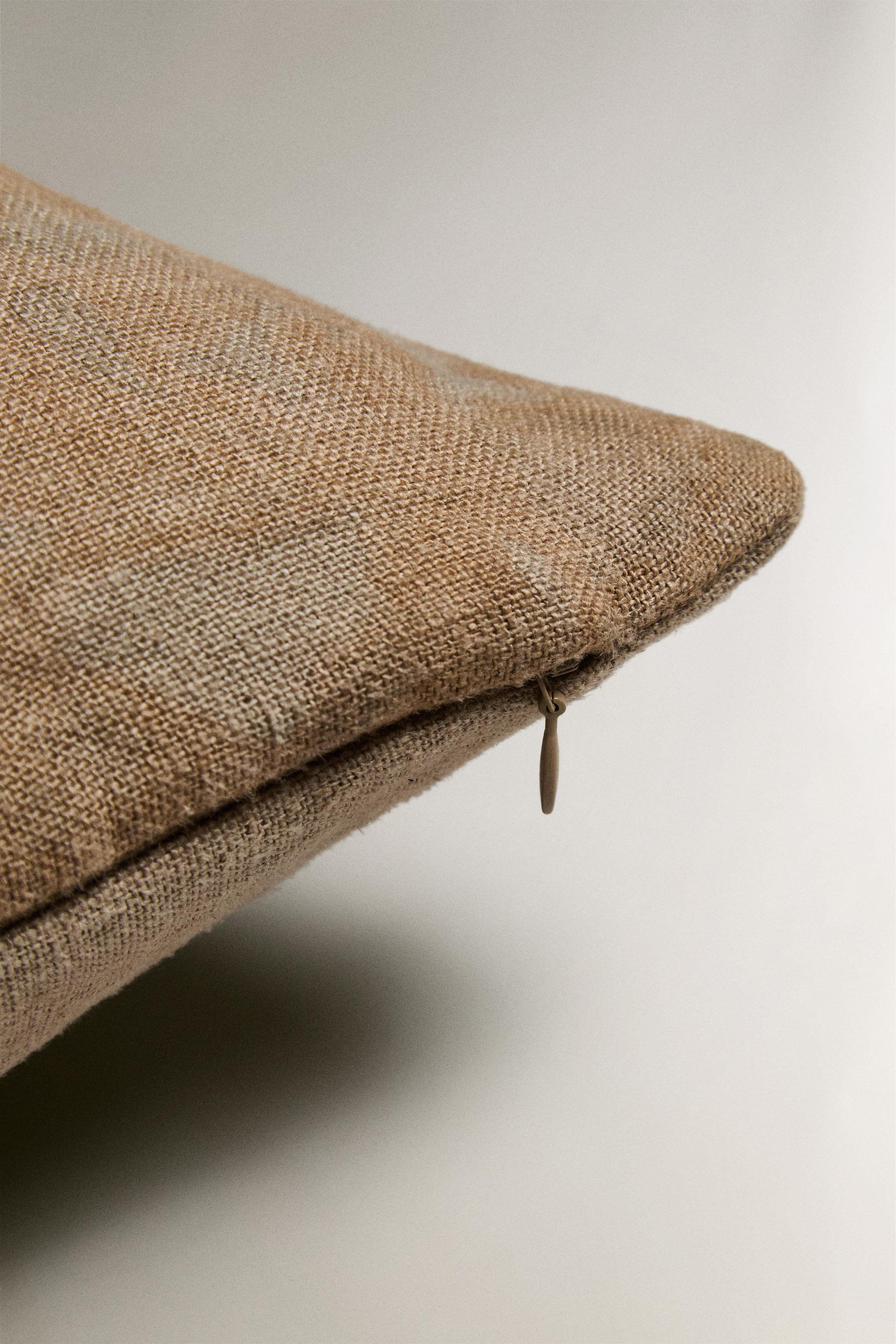 FLORAL PRINT THROW PILLOW COVER