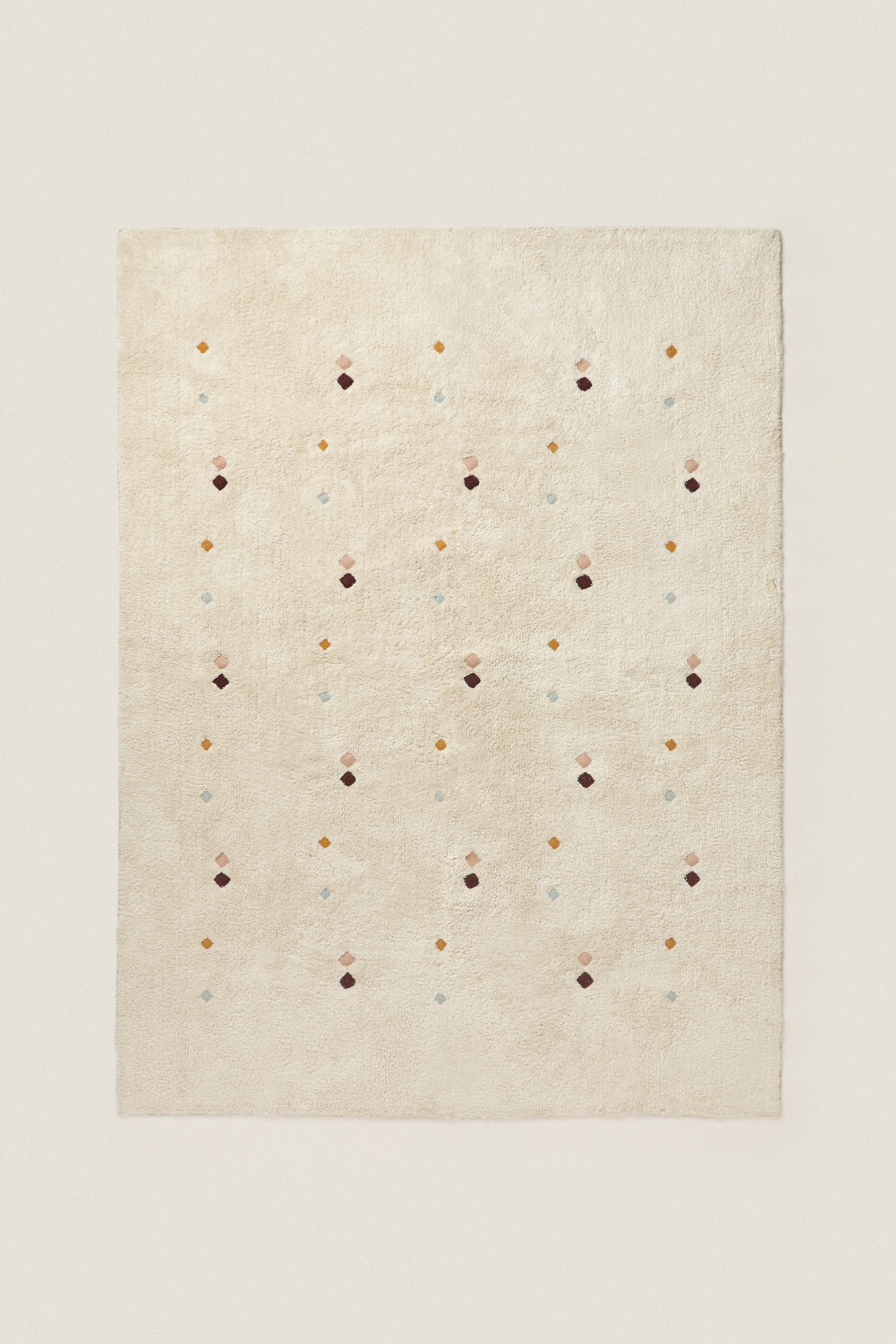 CHILDREN’S MULTICOLORED EMBROIDERED DIAMOND RUG