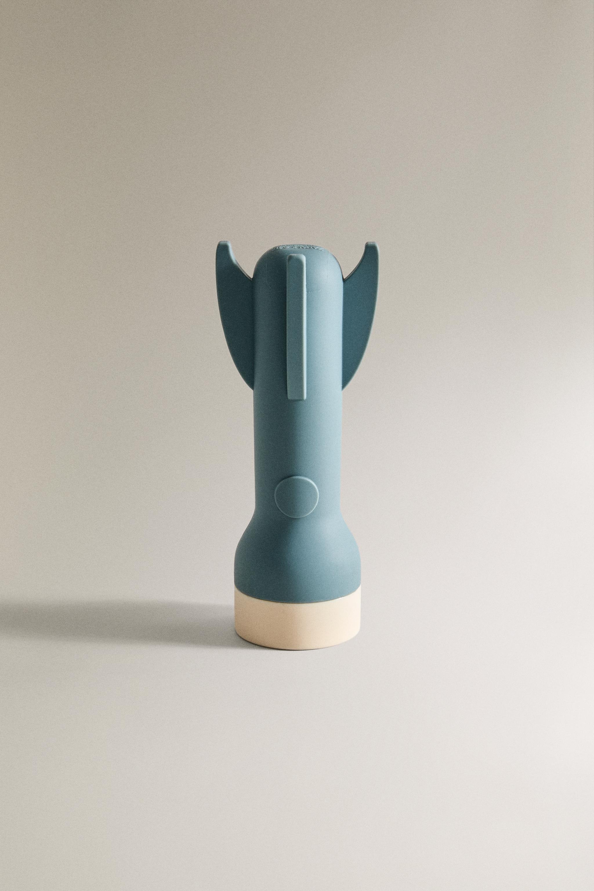 CHILDREN'S ROCKET FLASHLIGHT