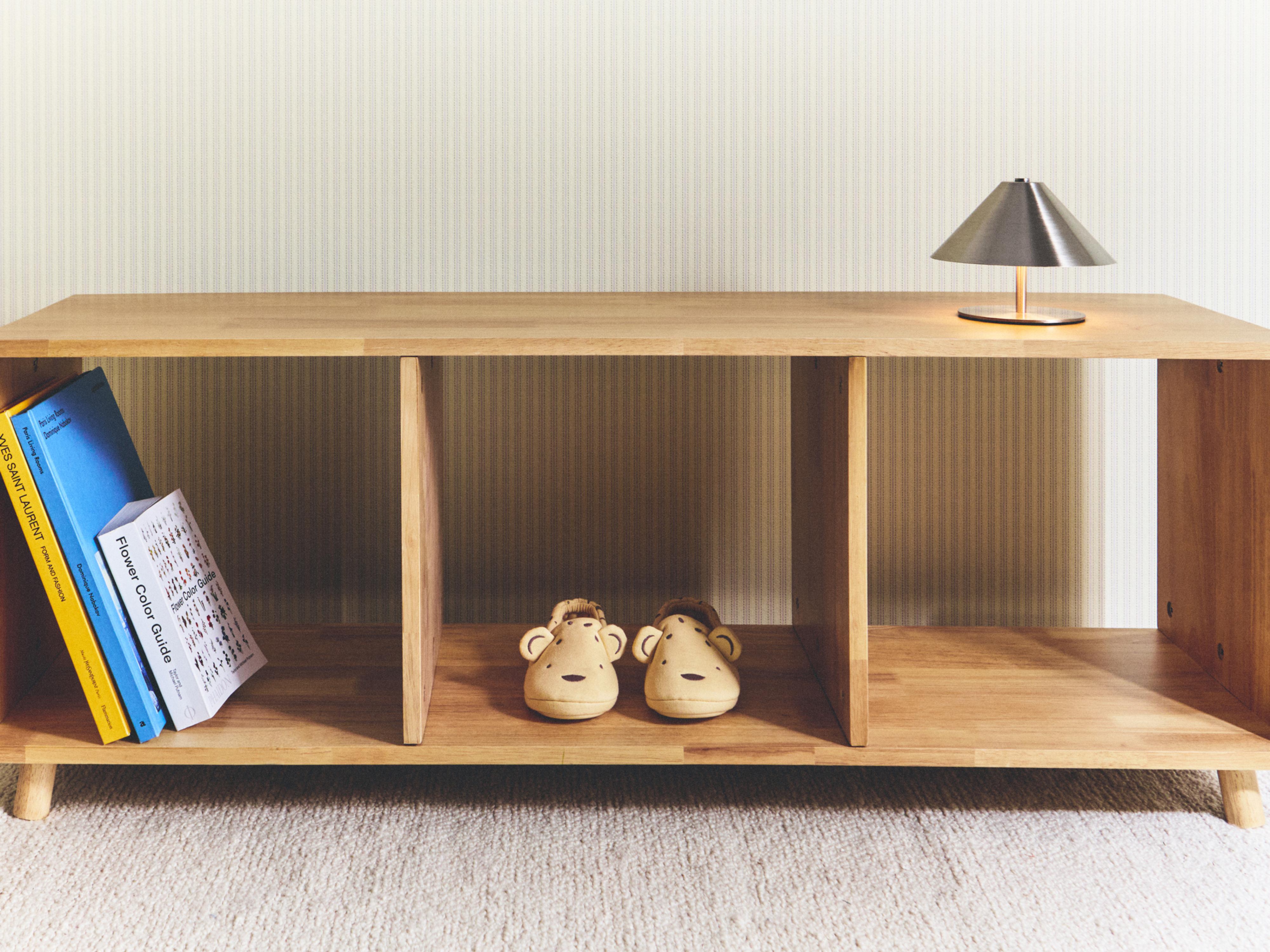 WOOD STORAGE SIDEBOARD