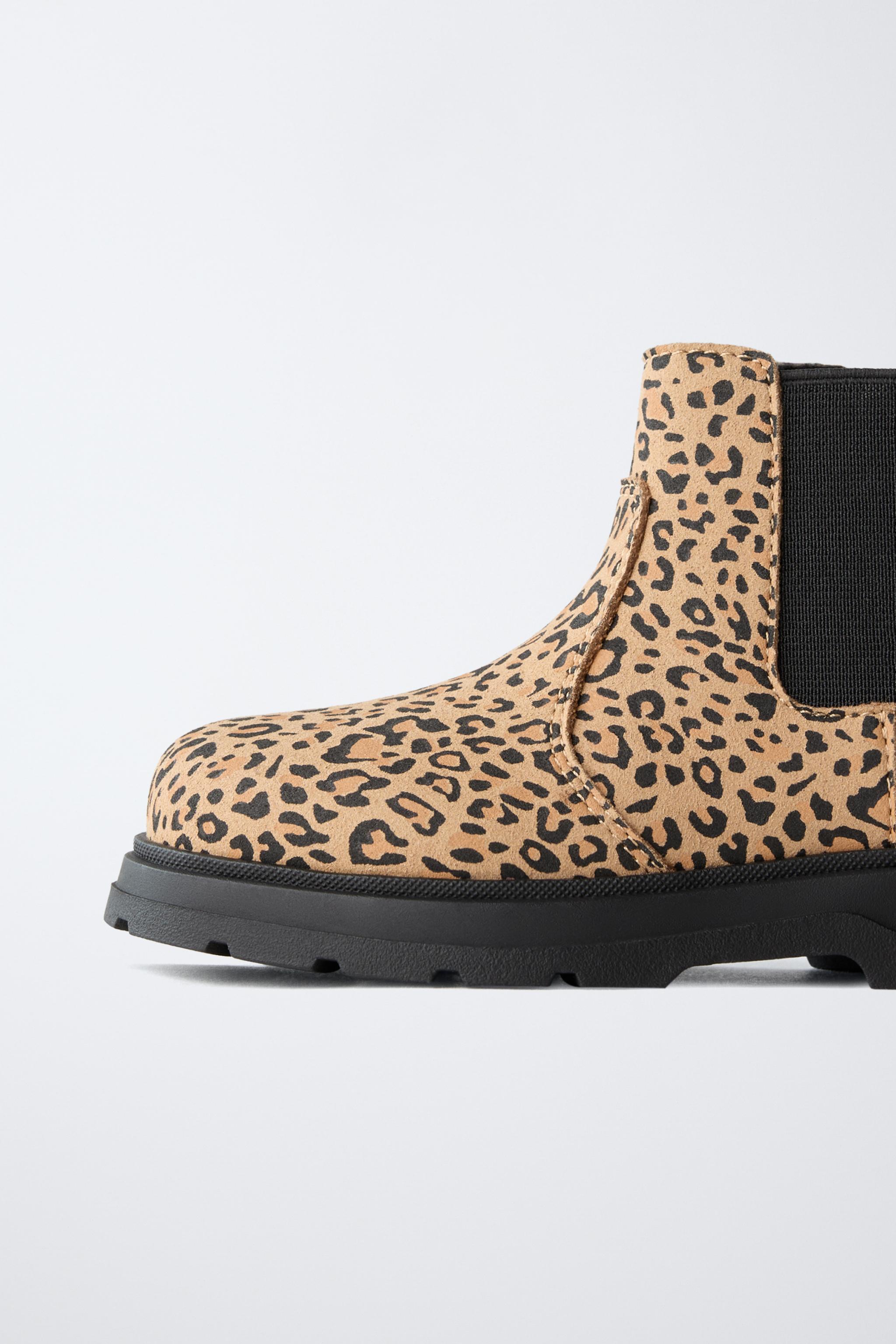 ANIMAL PRINT ELASTIC BOOTS