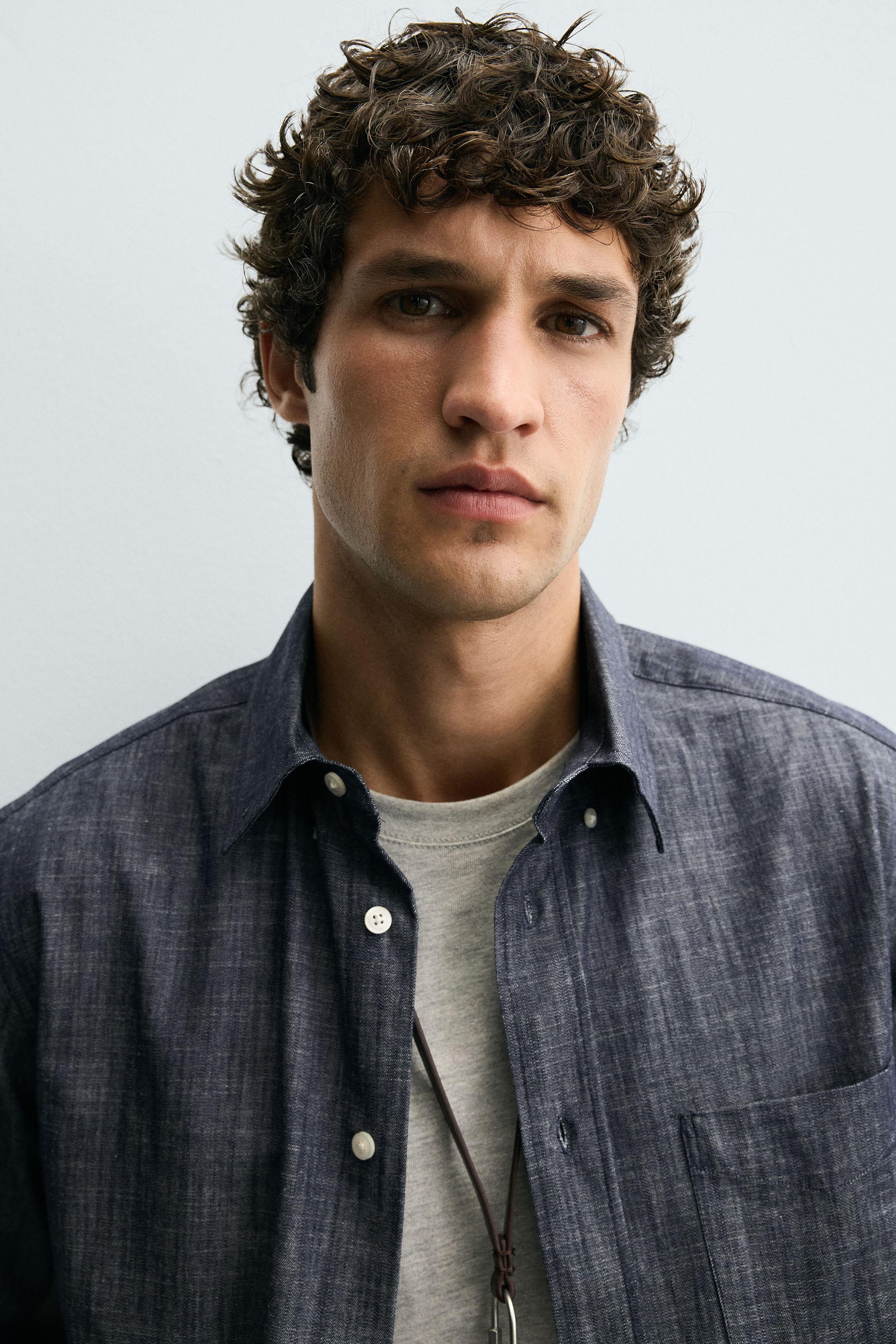 REGULAR FIT BUTTON-DOWN COLLAR SHIRT