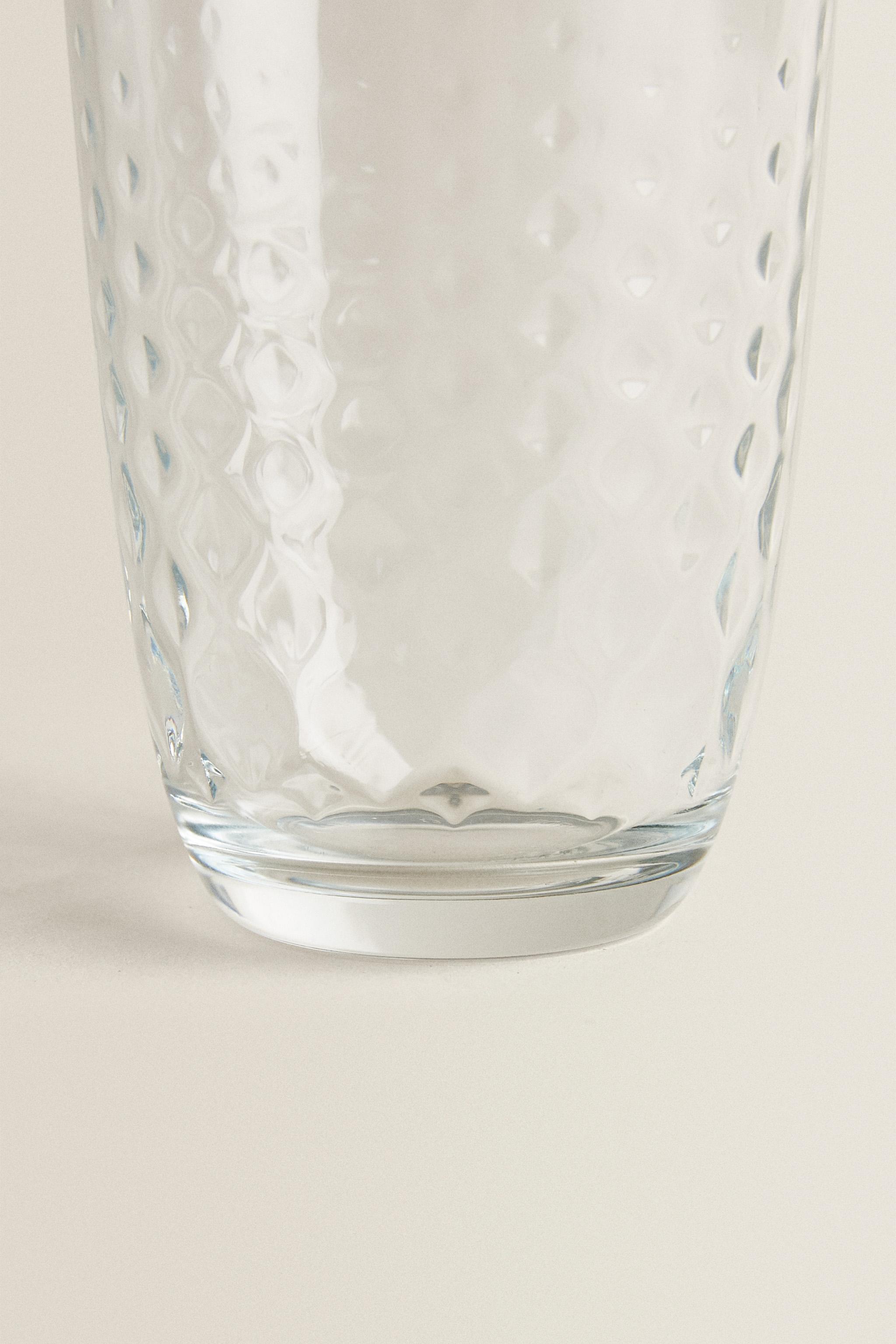 RAISED DESIGN TUMBLER