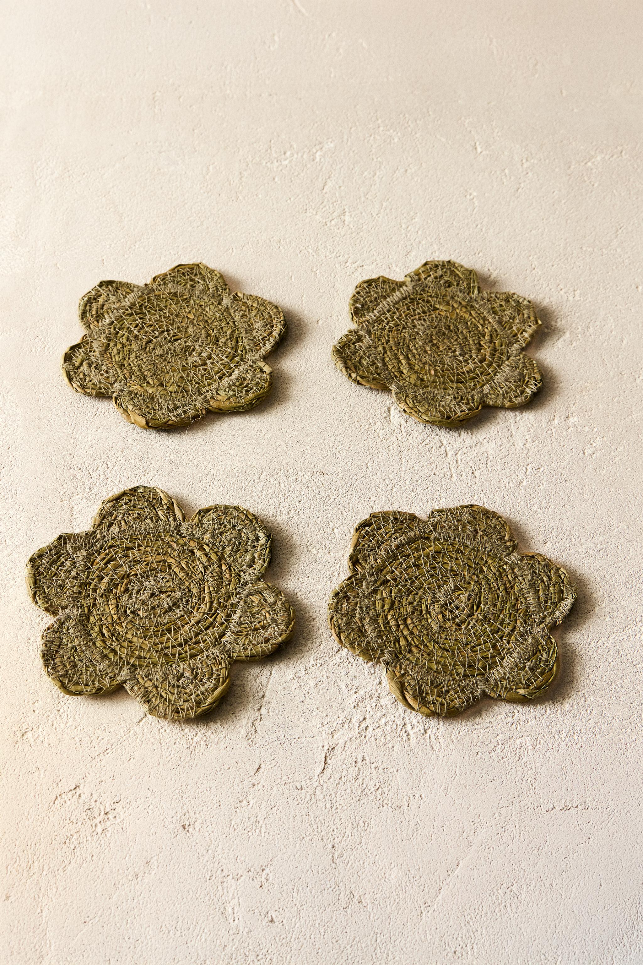 SET OF SEAGRASS COASTERS (SET OF 4)