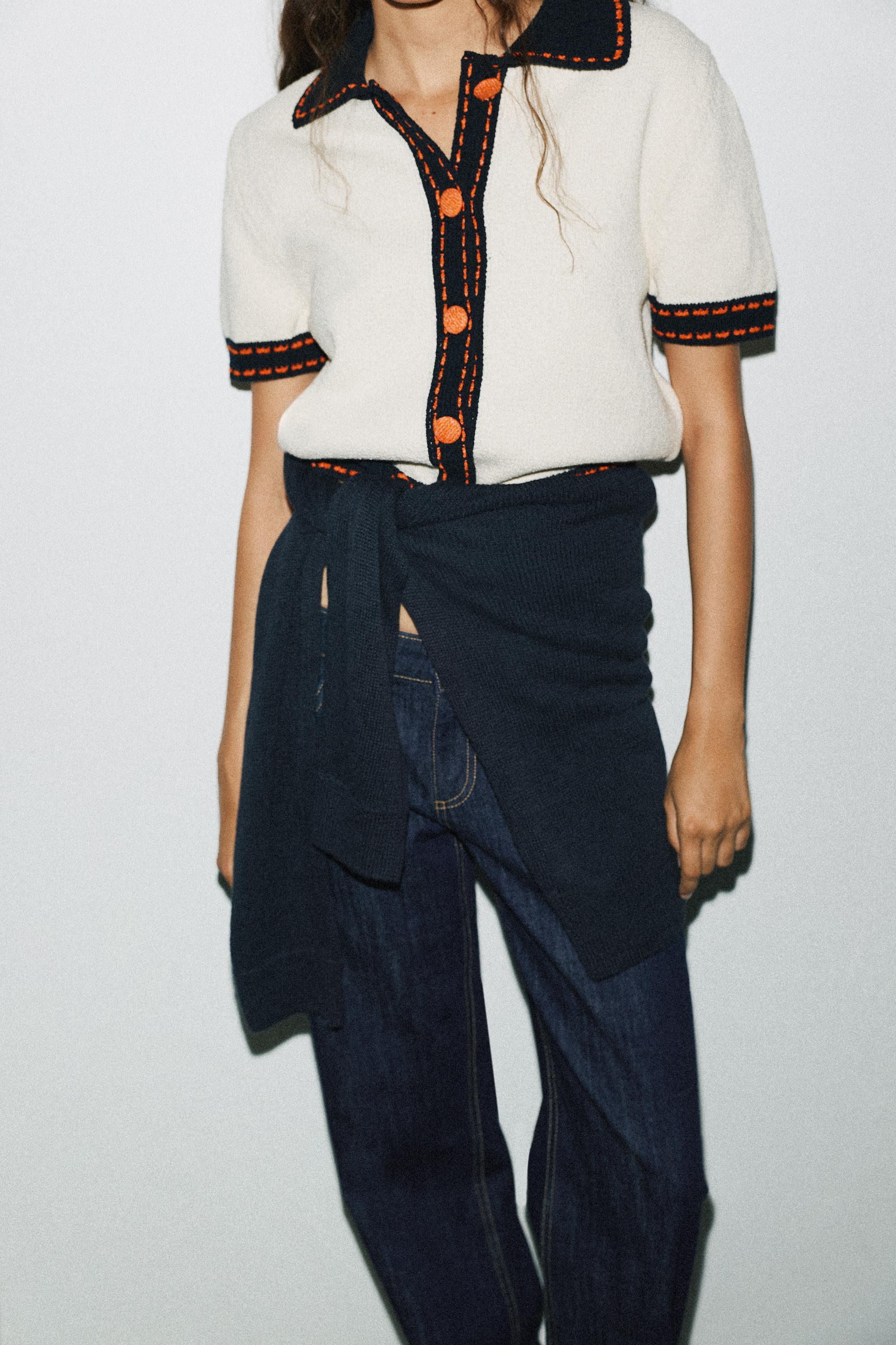 SHORT SLEEVE STITCHED KNIT CARDIGAN