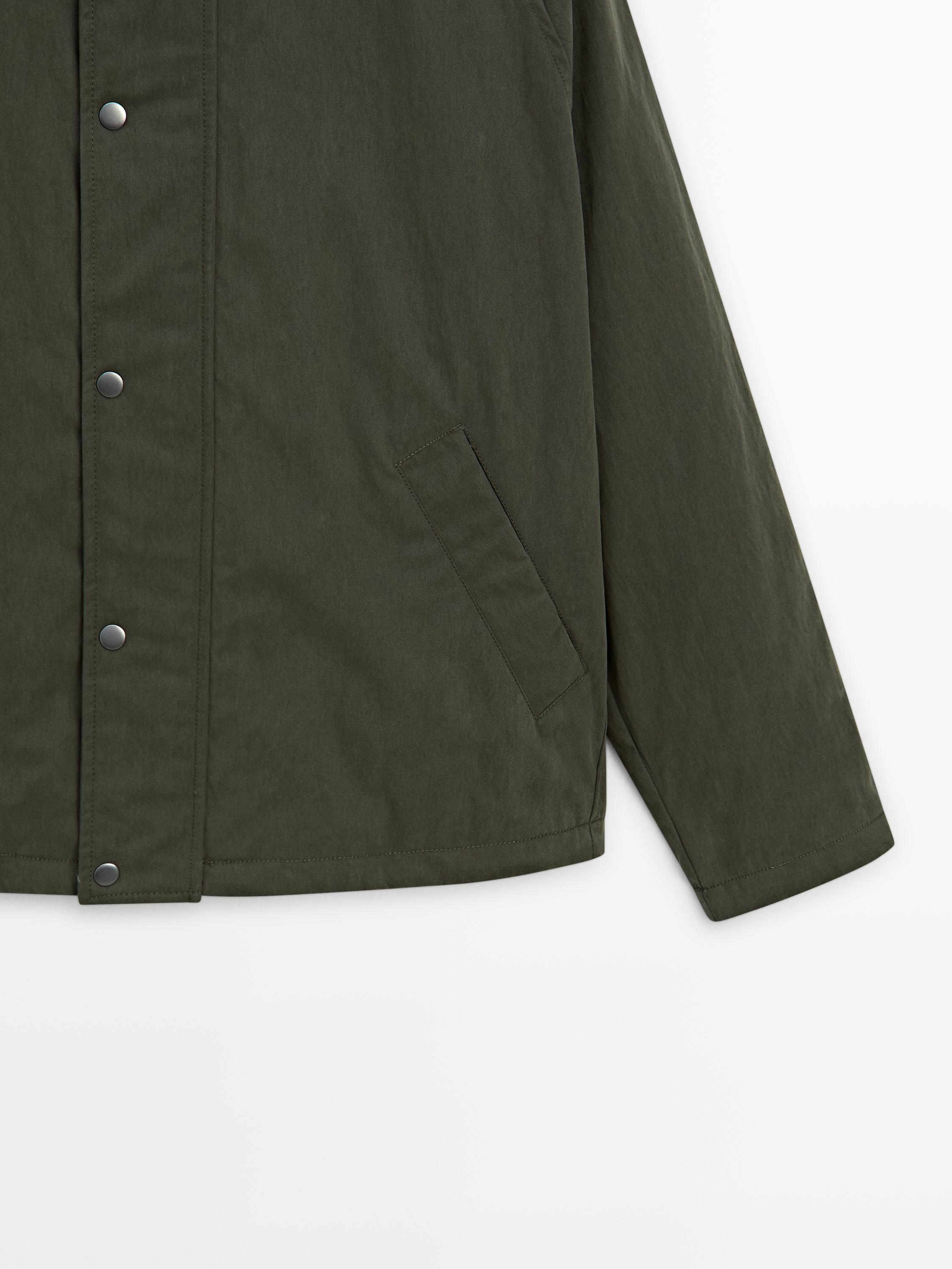 Jacket with leather collar detail