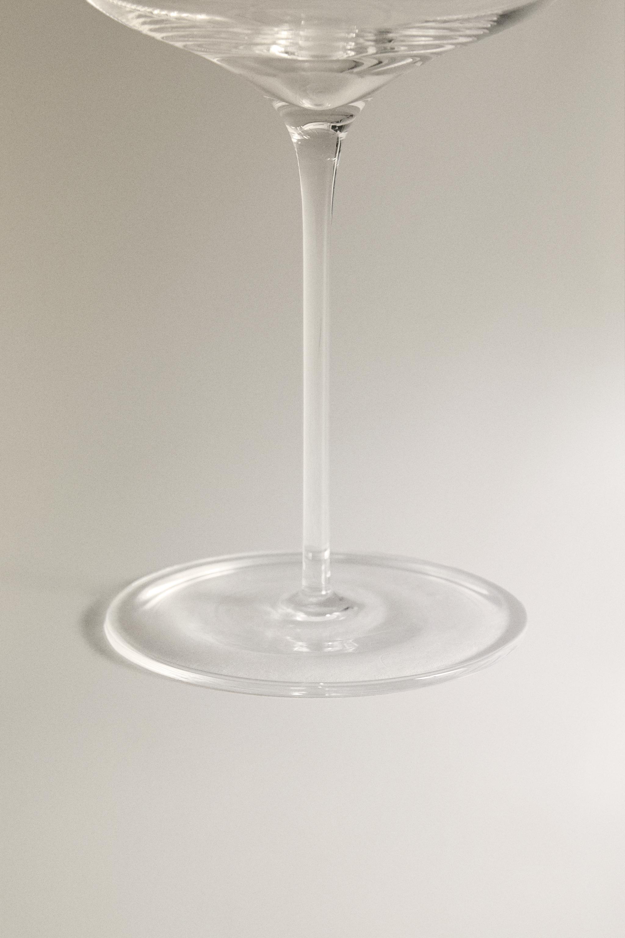 EXTRA LIGHTWEIGHT SPARKLING WINE FLUTE