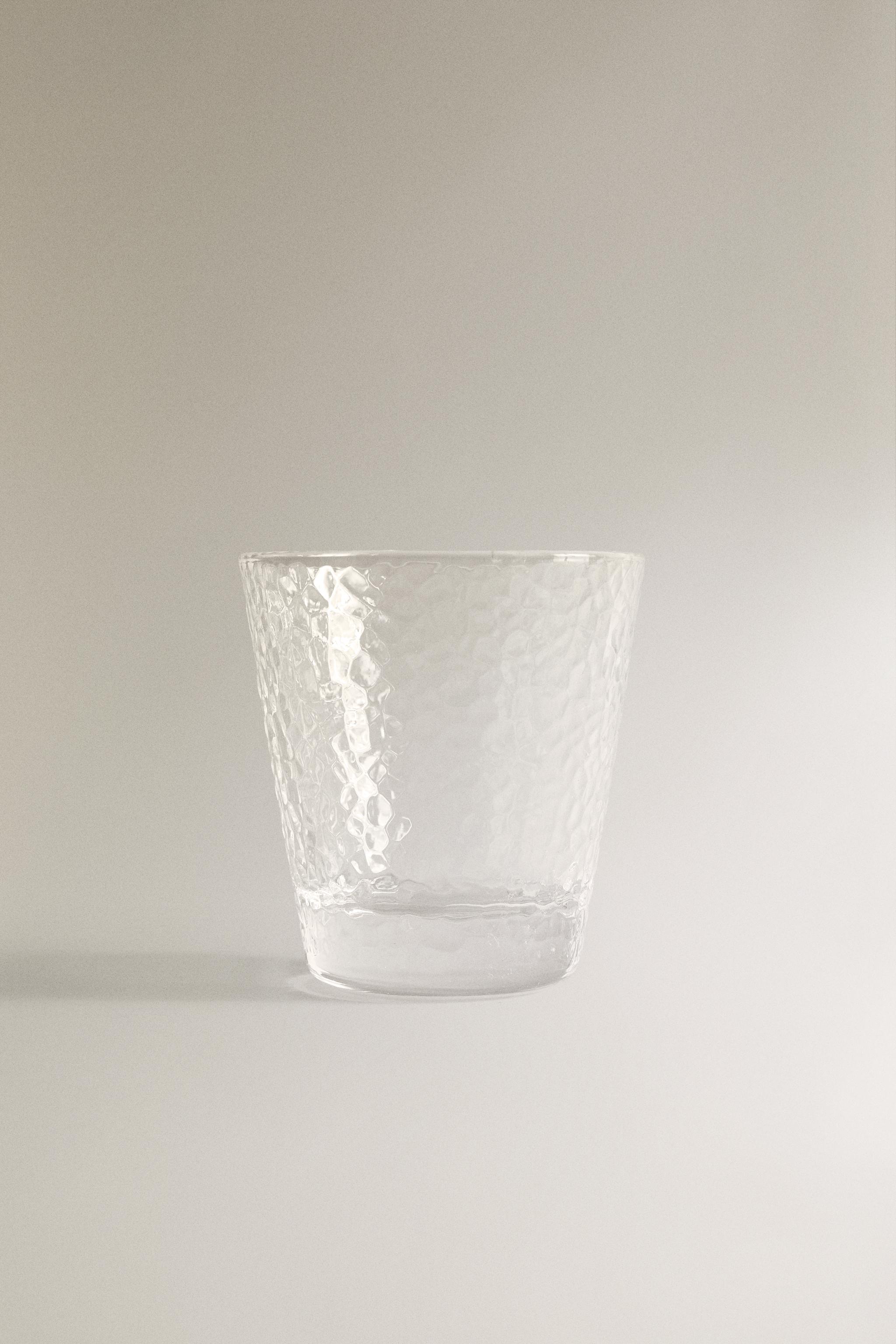 HAMMERED GLASS TUMBLER