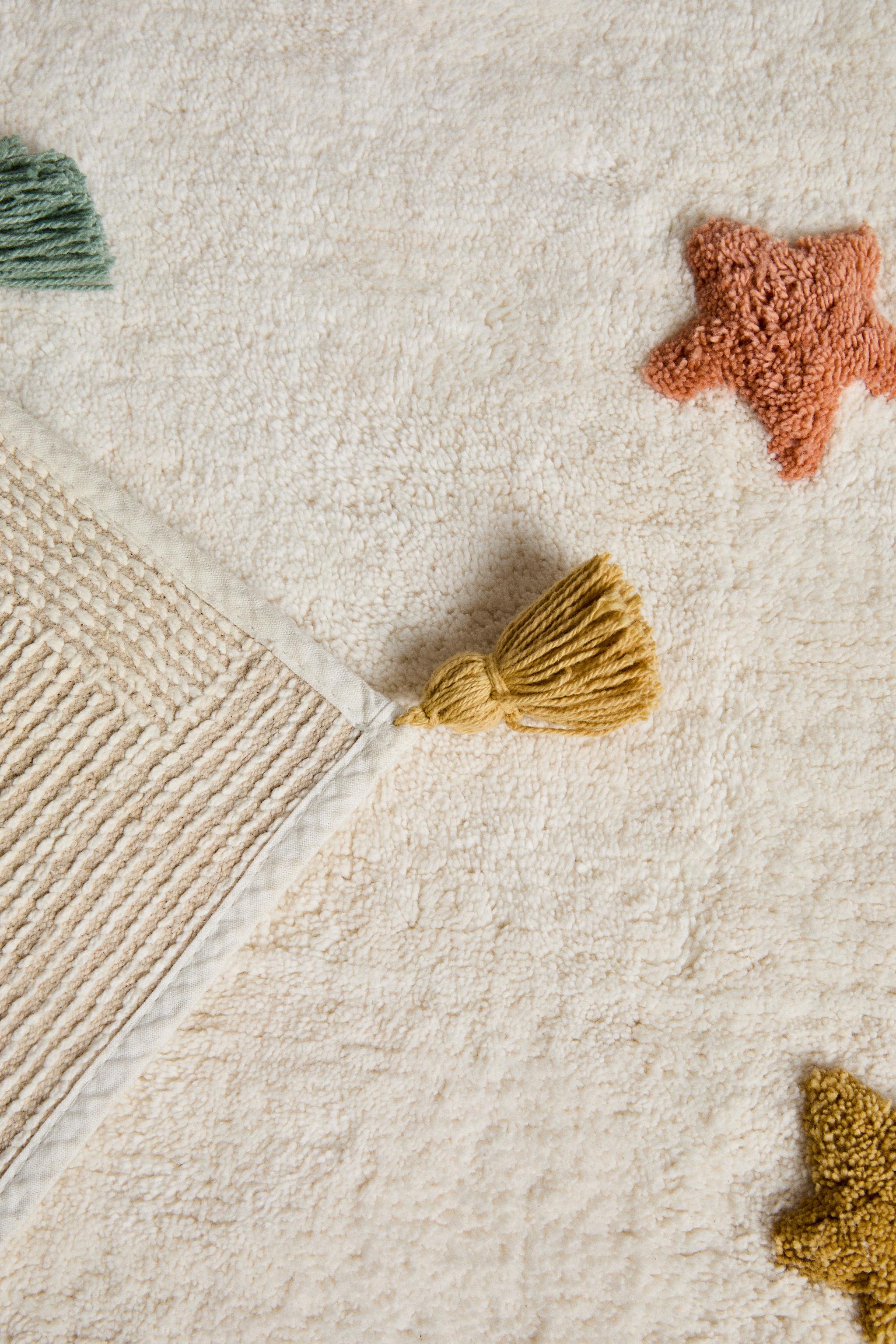 CHILDREN'S BATH MAT WITH STARS