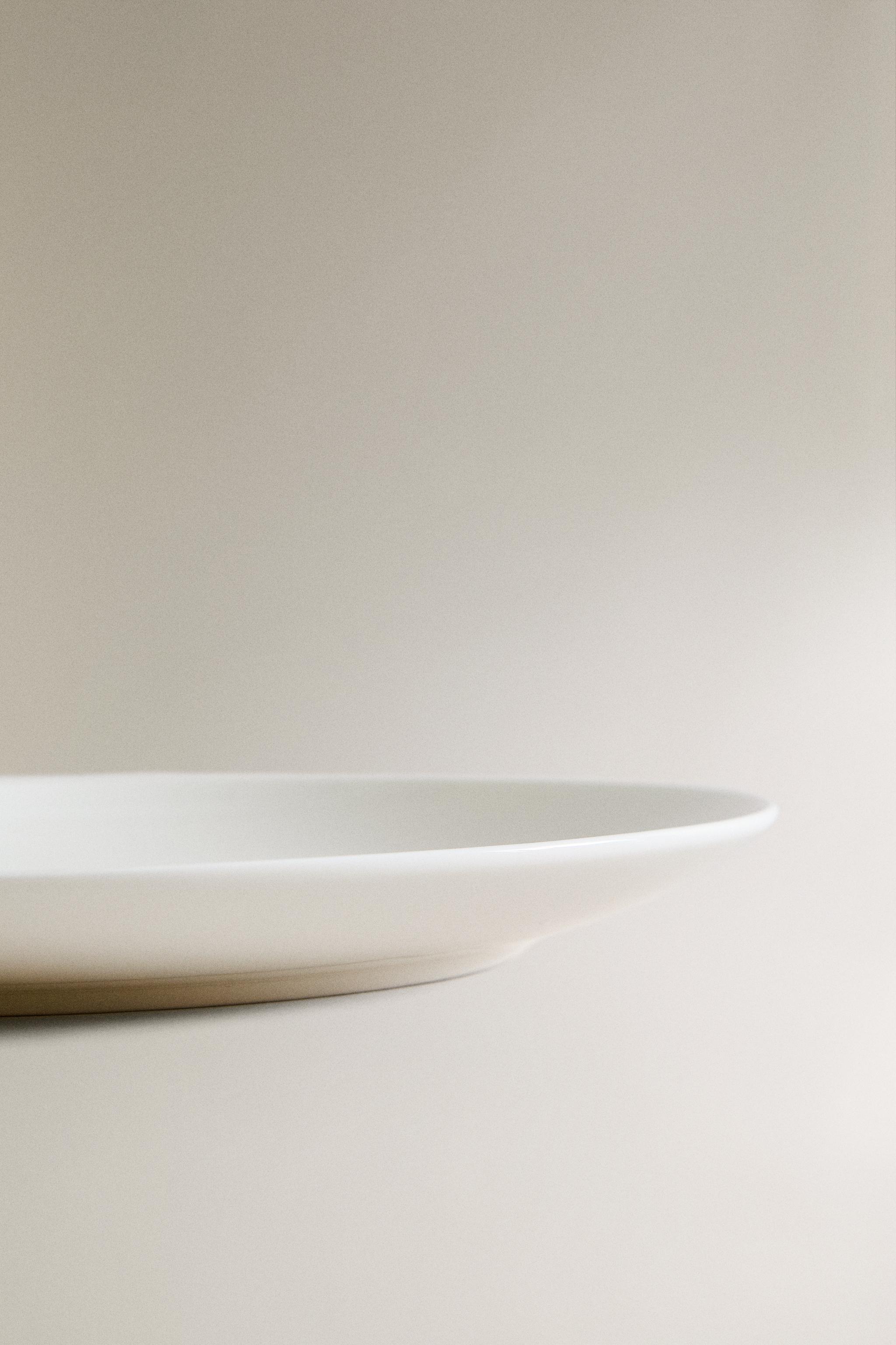 BONE CHINA DINNER PLATE