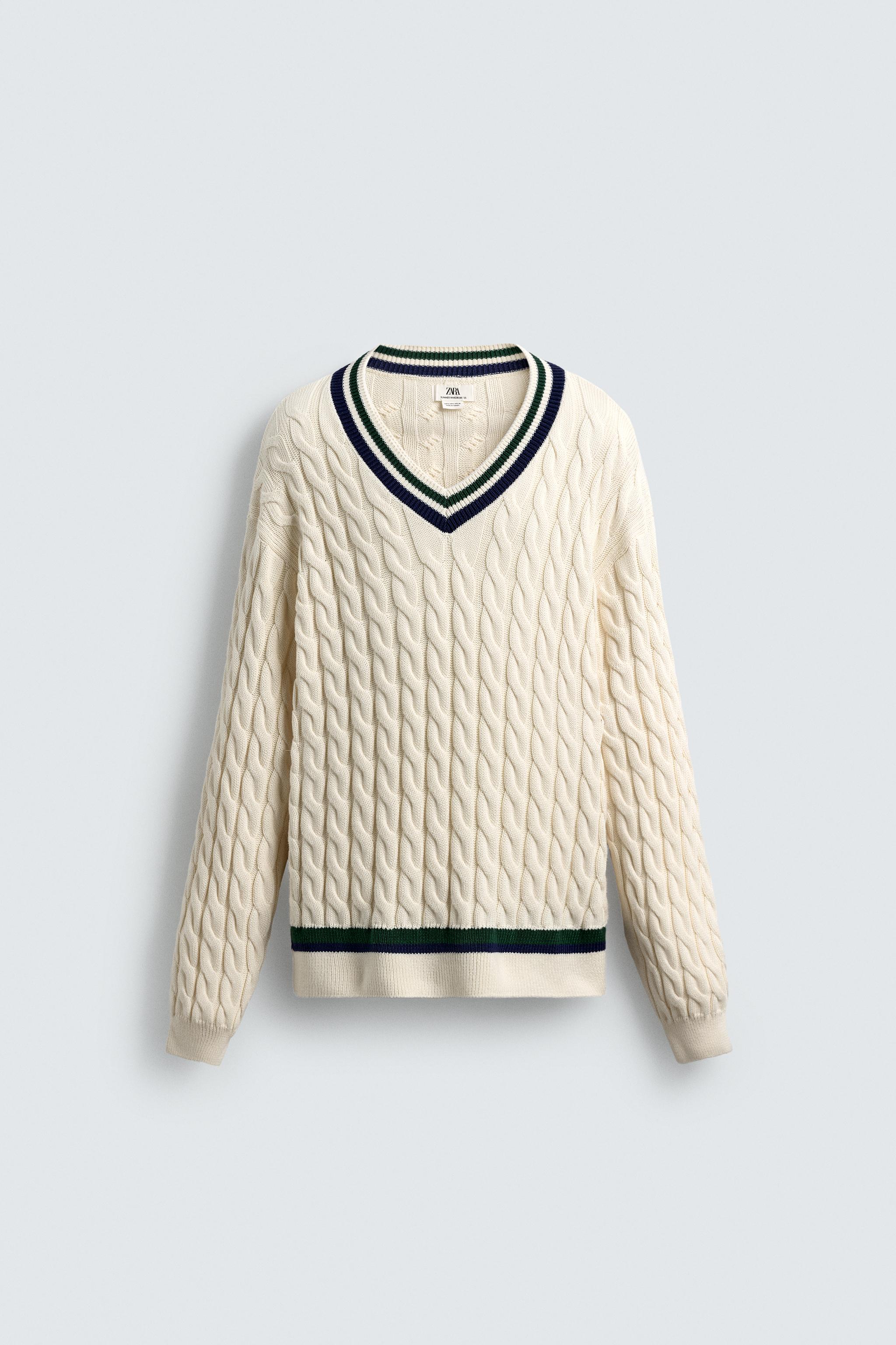 CABLE KNIT SWEATER