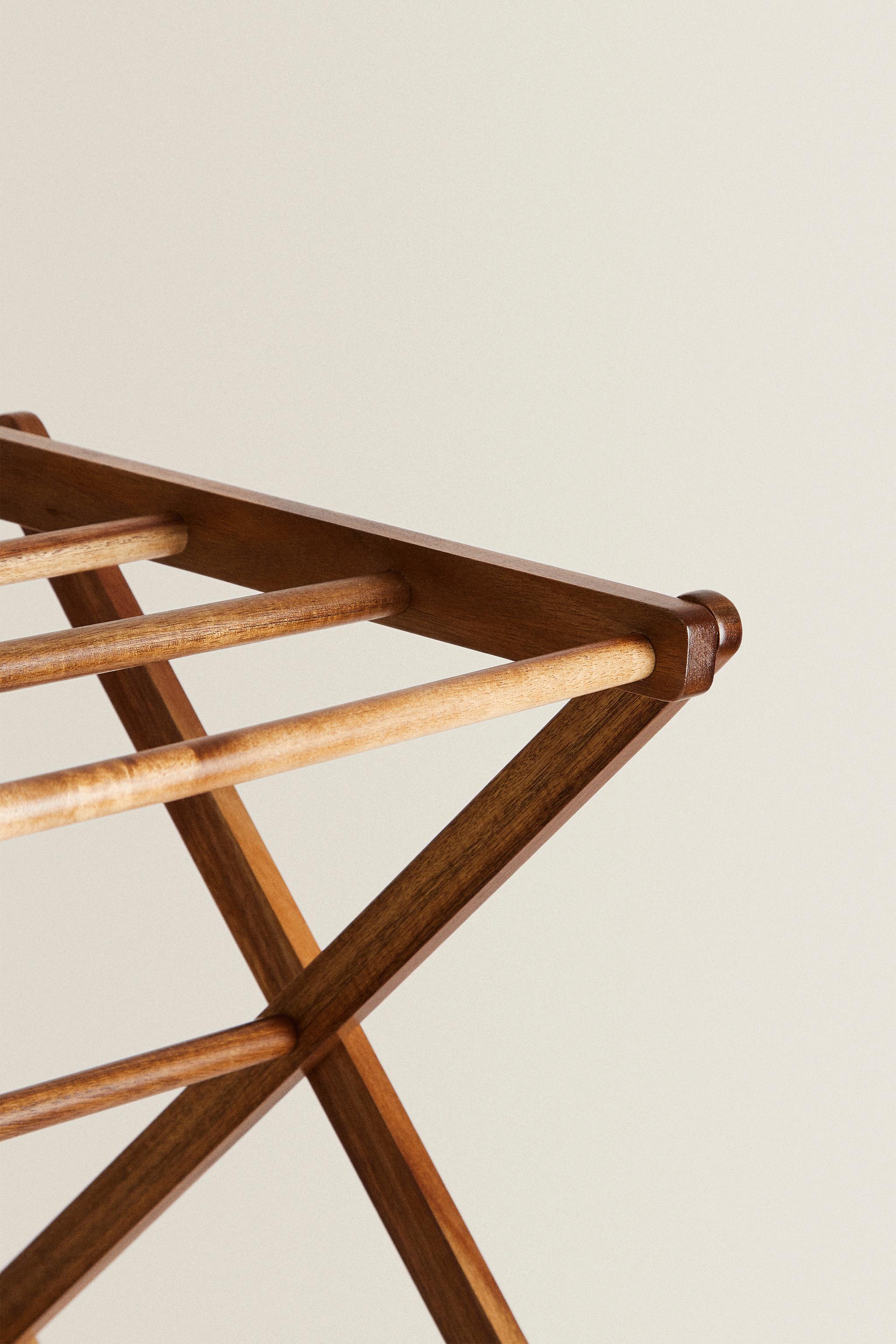 WOODEN VERTICAL FOLDING  CLOTHES HORSE