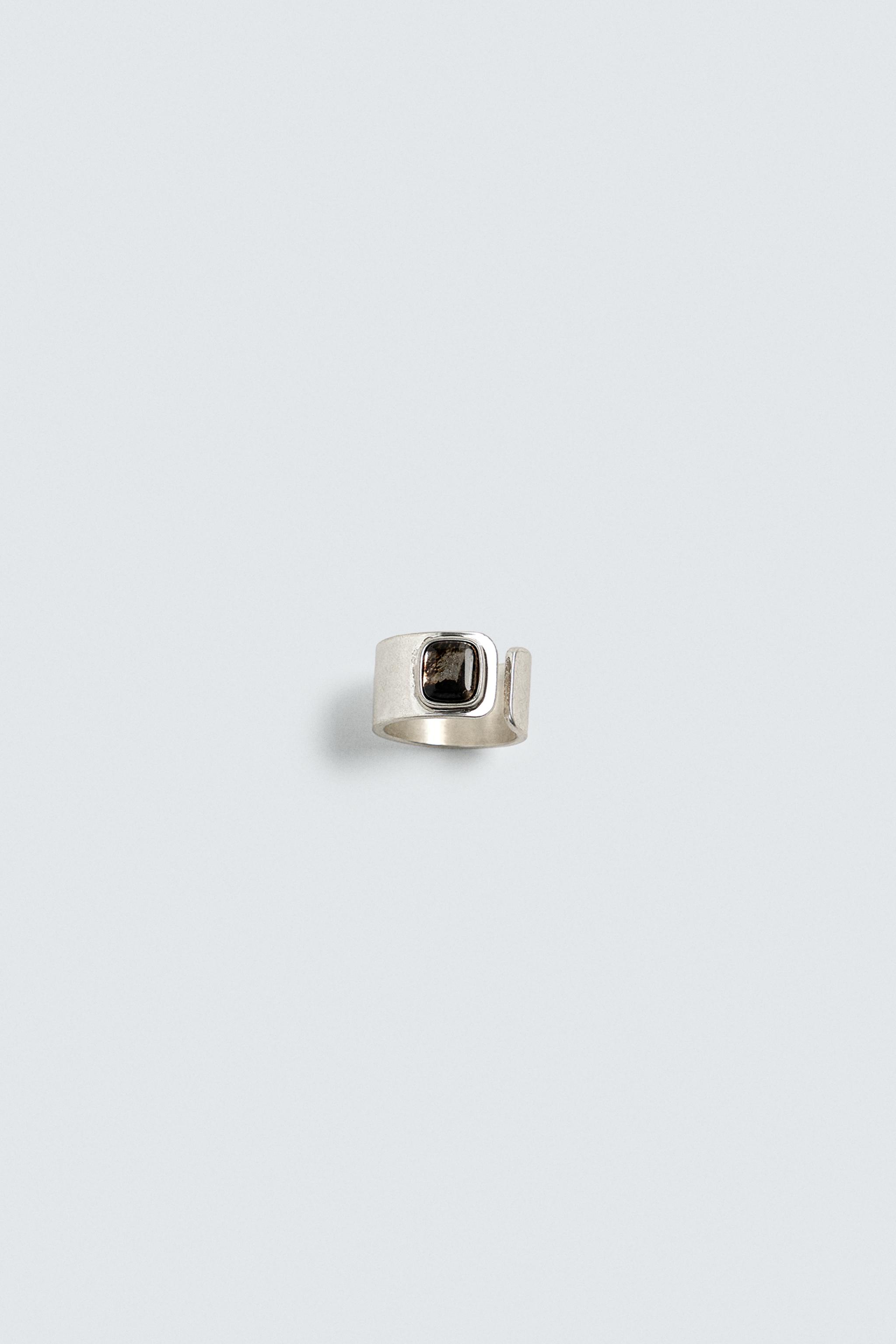 IRREGULAR CONTRAST STONE RING