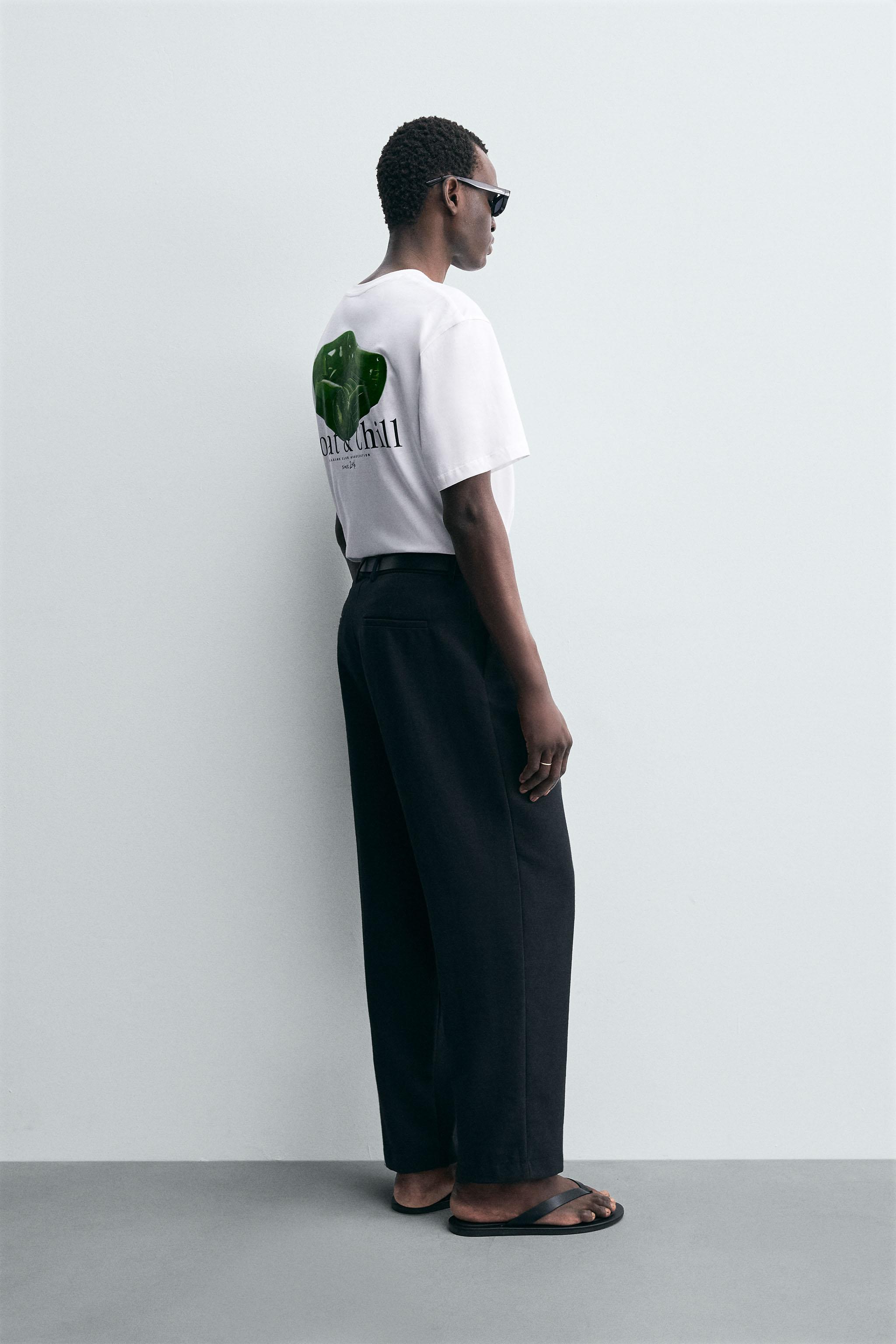 CONTRAST PRINT T-SHIRT