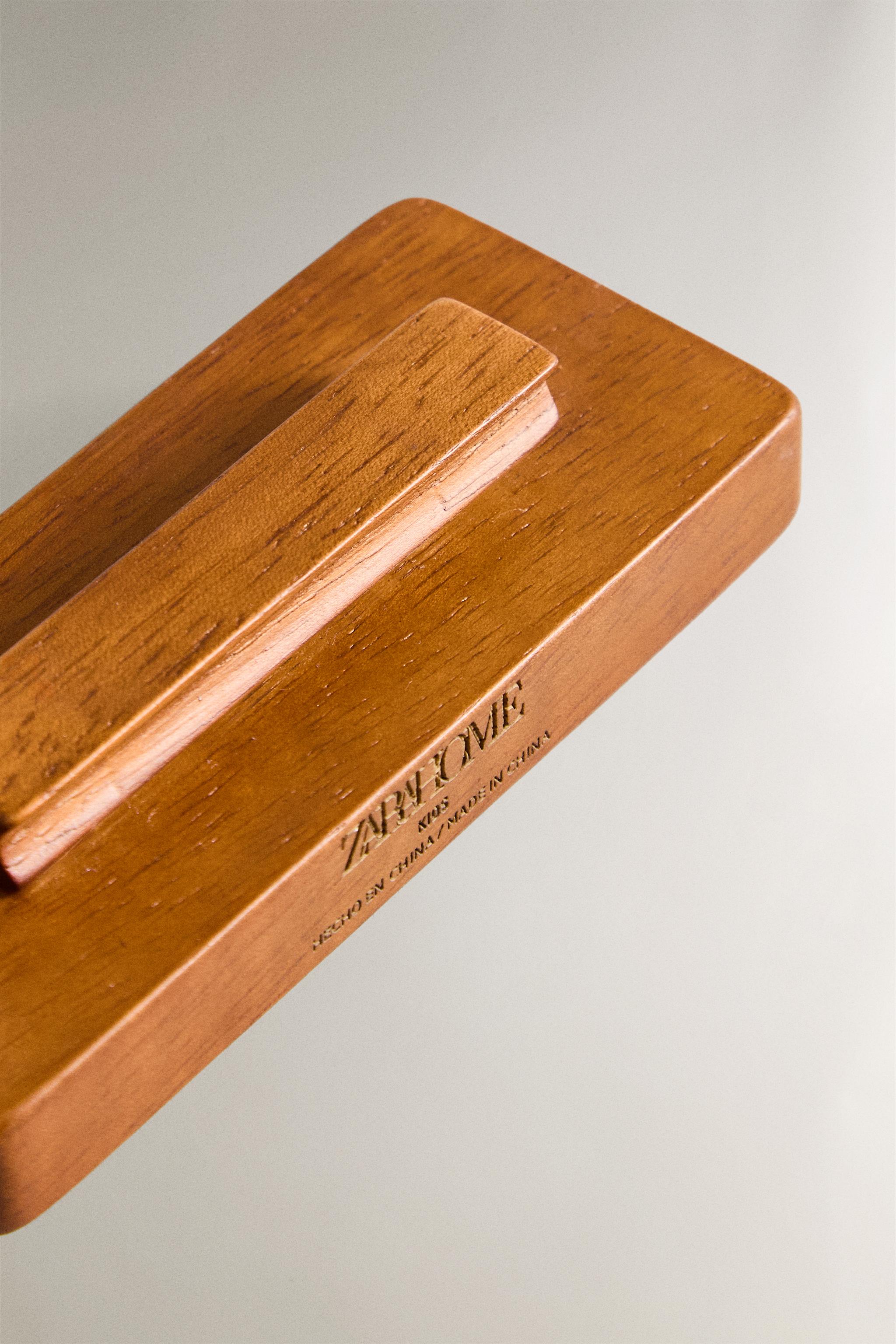 WOODEN CHALKBOARD ERASER