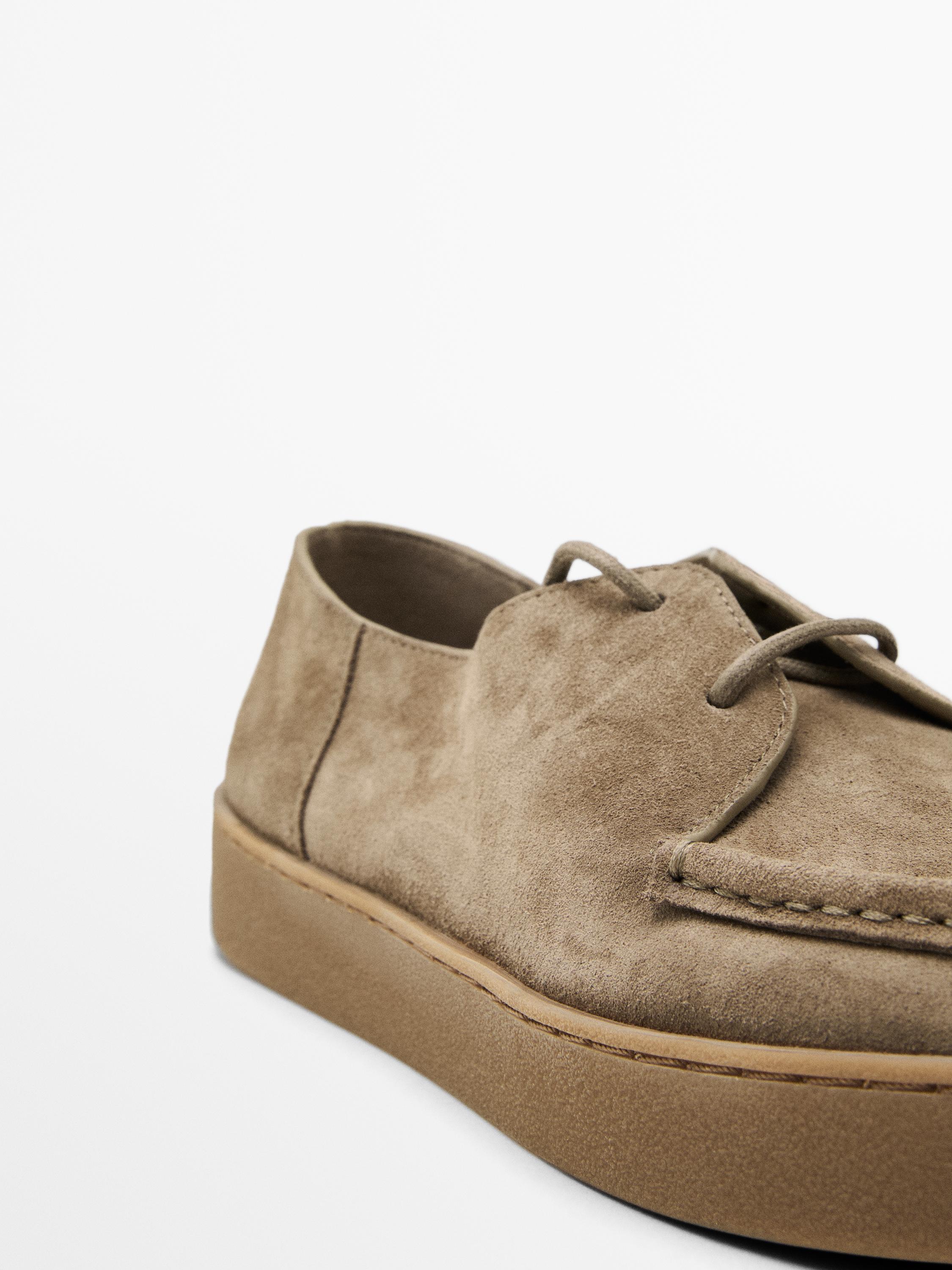Moc toe split suede shoes